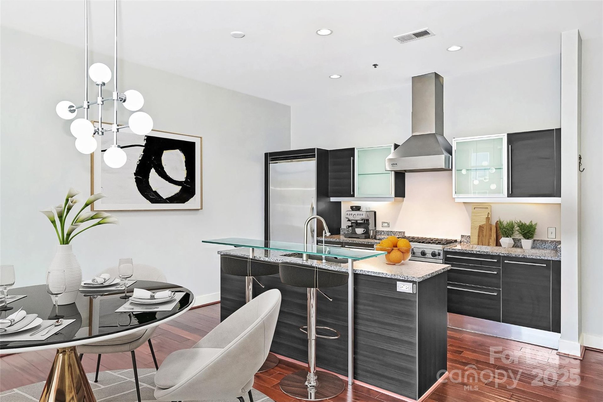 Property image 3 at 1100 Metropolitan Avenue, Charlotte, NC 28204