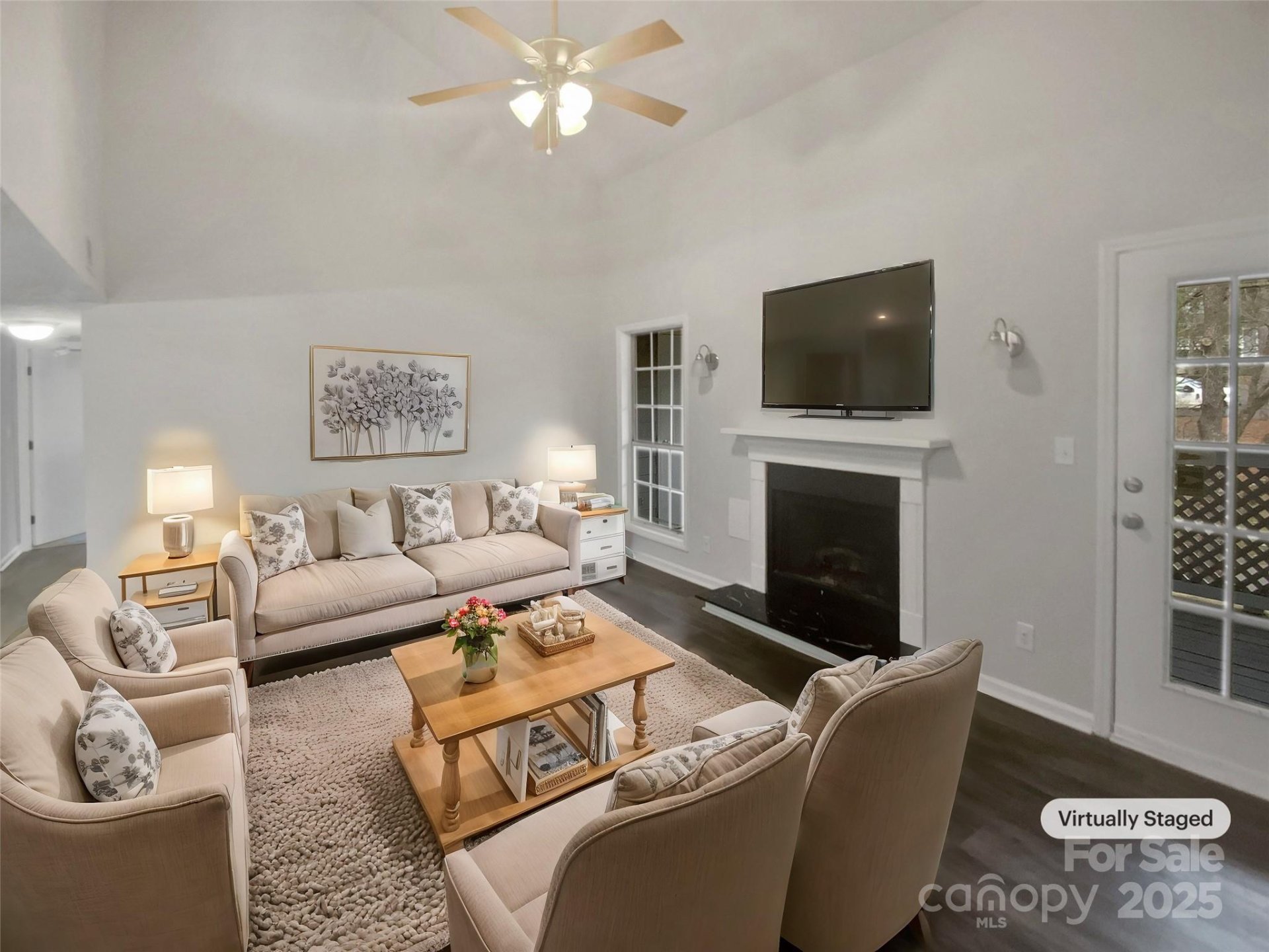 Property image 2 at 6041 Pinebark Court, Charlotte, NC 28212