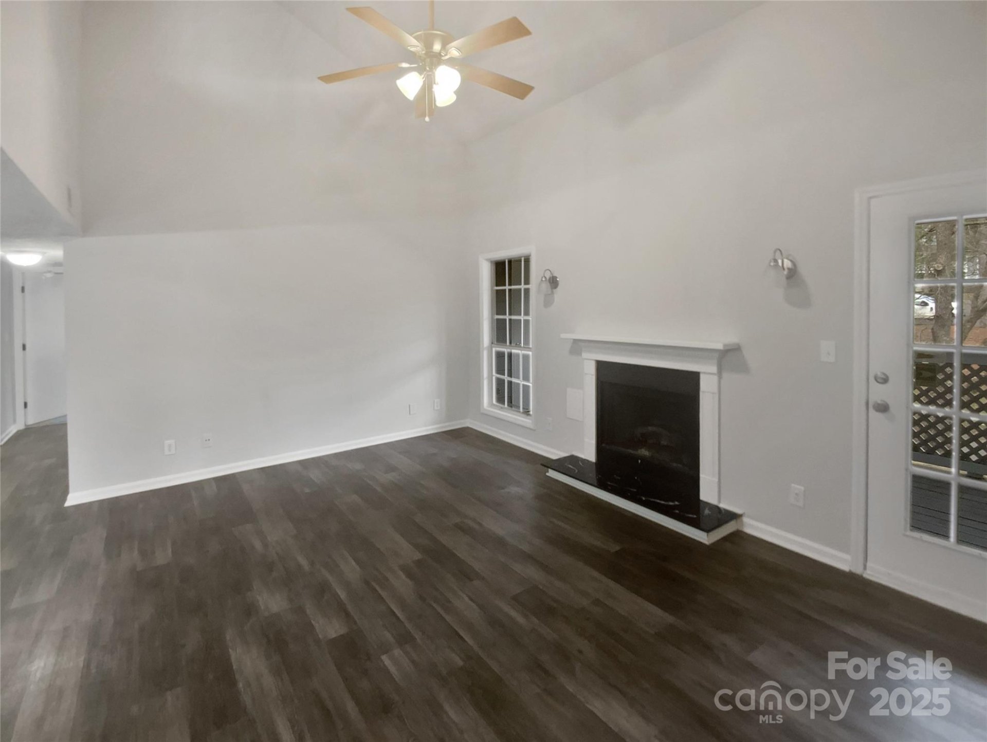 Property image 3 at 6041 Pinebark Court, Charlotte, NC 28212