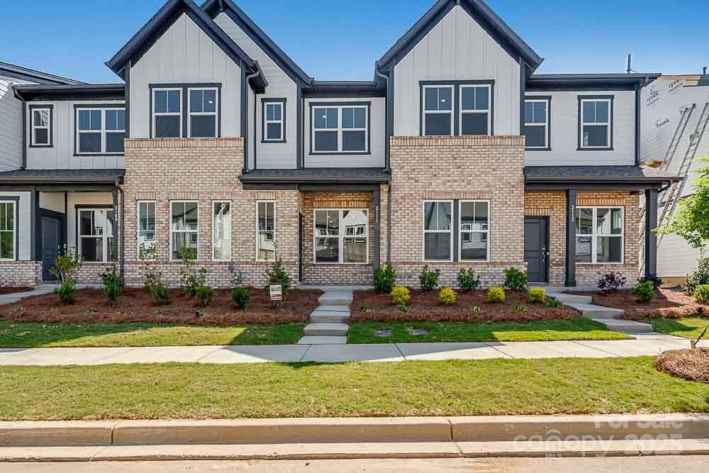 3111 Beacon Heights Road
