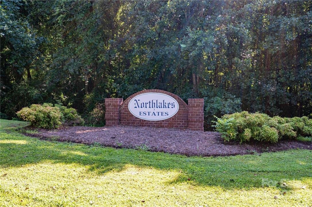 Property image 2 at 5737 Selkirk Drive, Hickory, NC 28601