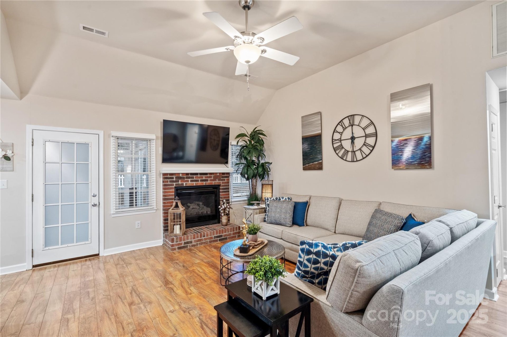 Property image 4 at 758 Emerson Drive, Mooresville, NC 28115