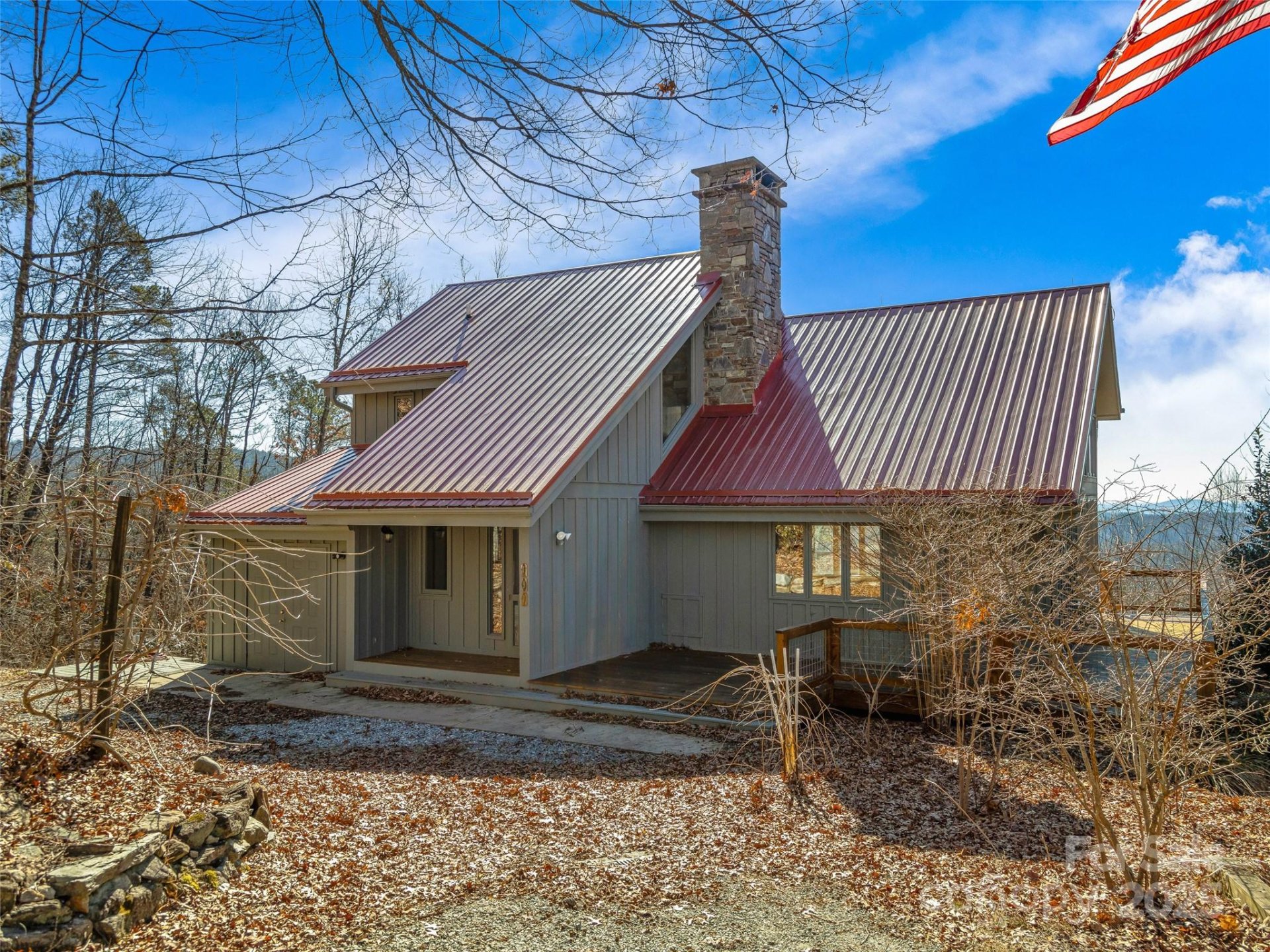 Round Mountain, Brevard Community