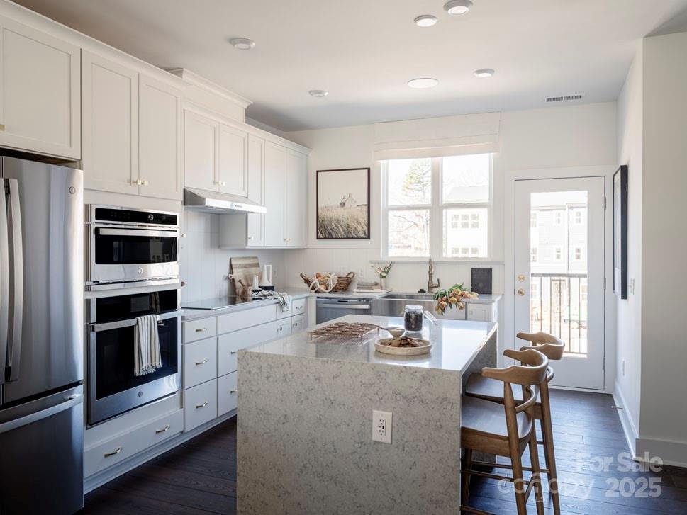 Property image 3 at 8018 Elevate Court, Charlotte, NC 28205