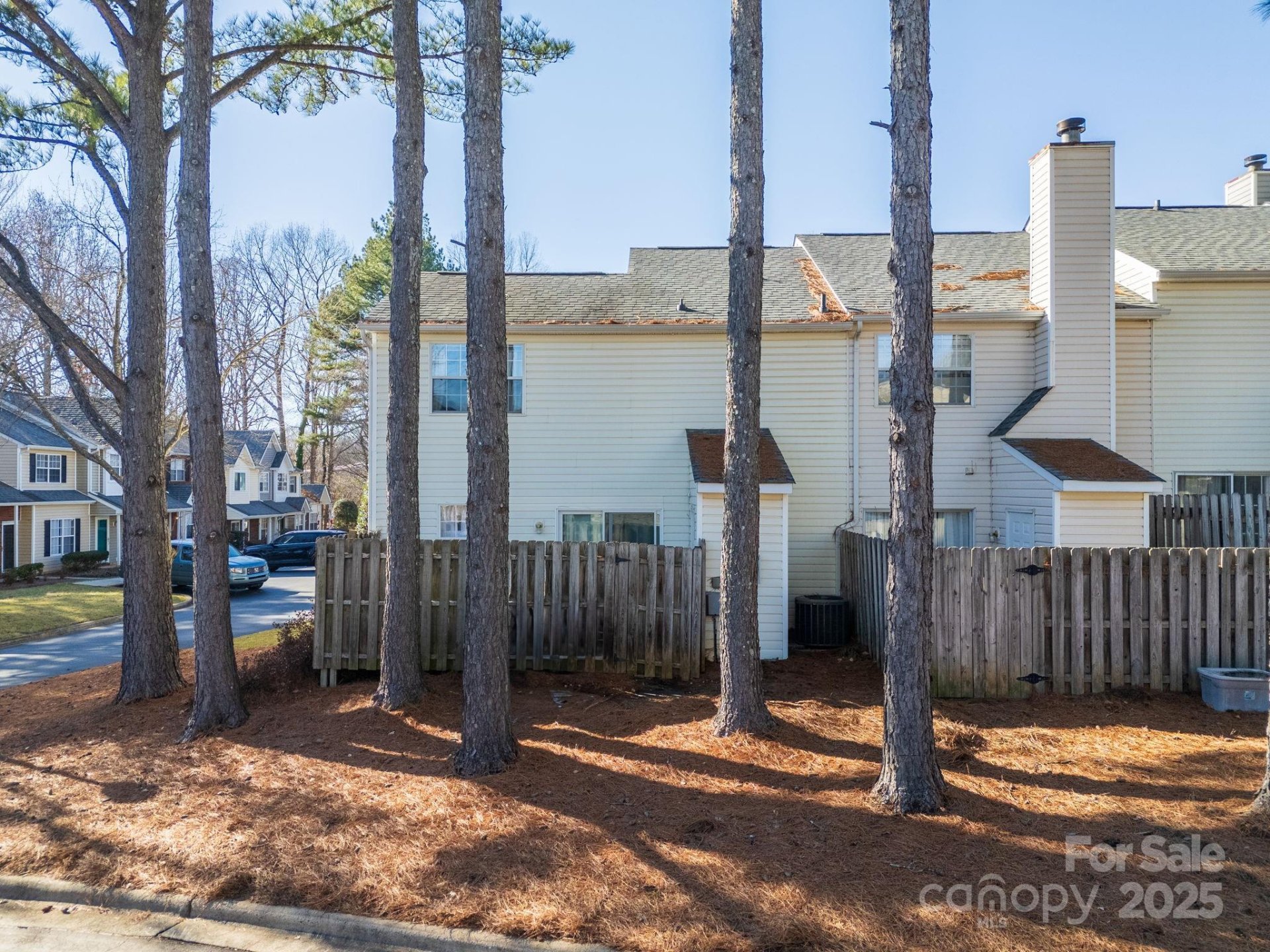 Property image 3 at 5702 Prescott Court, Charlotte, NC 28269