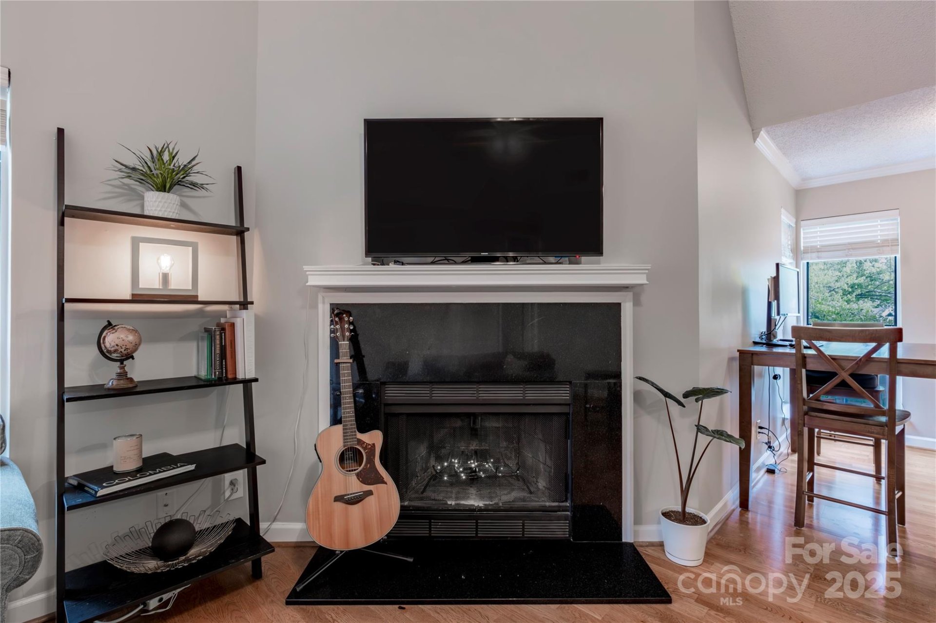Property image 4 at 2502 Cranbrook Lane, Charlotte, NC 28207