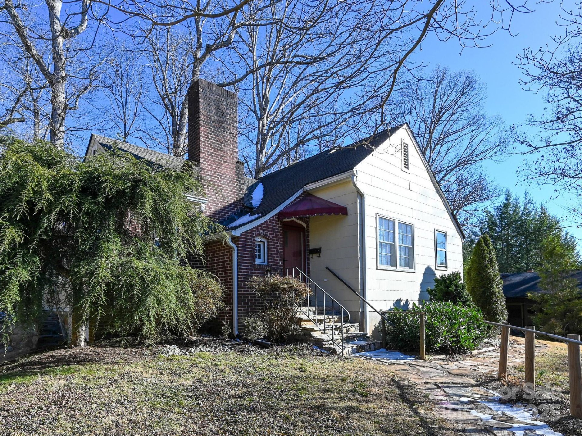 Property image 1 at 48 Westover Drive, Asheville, NC 28801