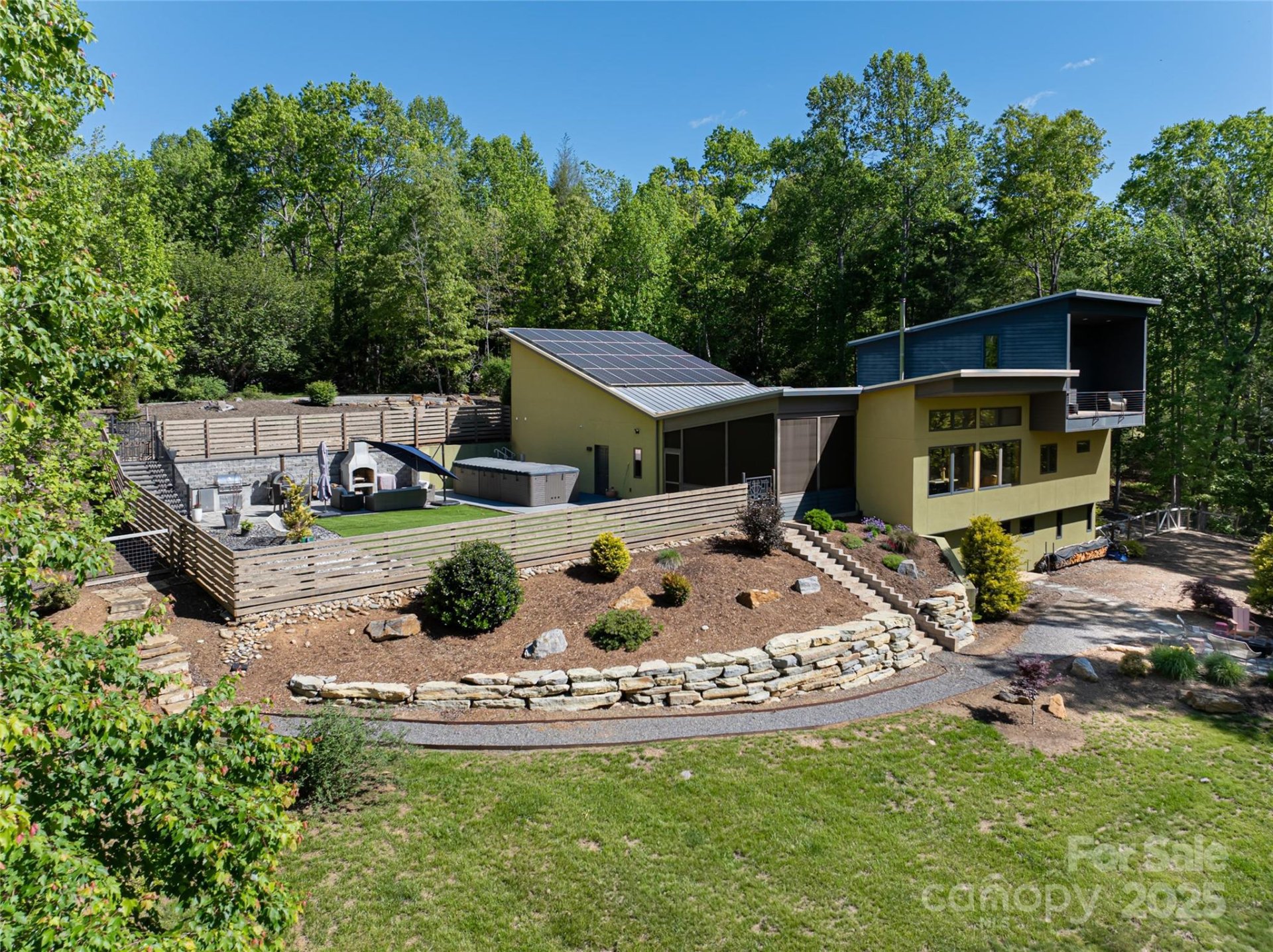 Property image 3 at 15 Sourwood Lane, Fletcher, NC 28732