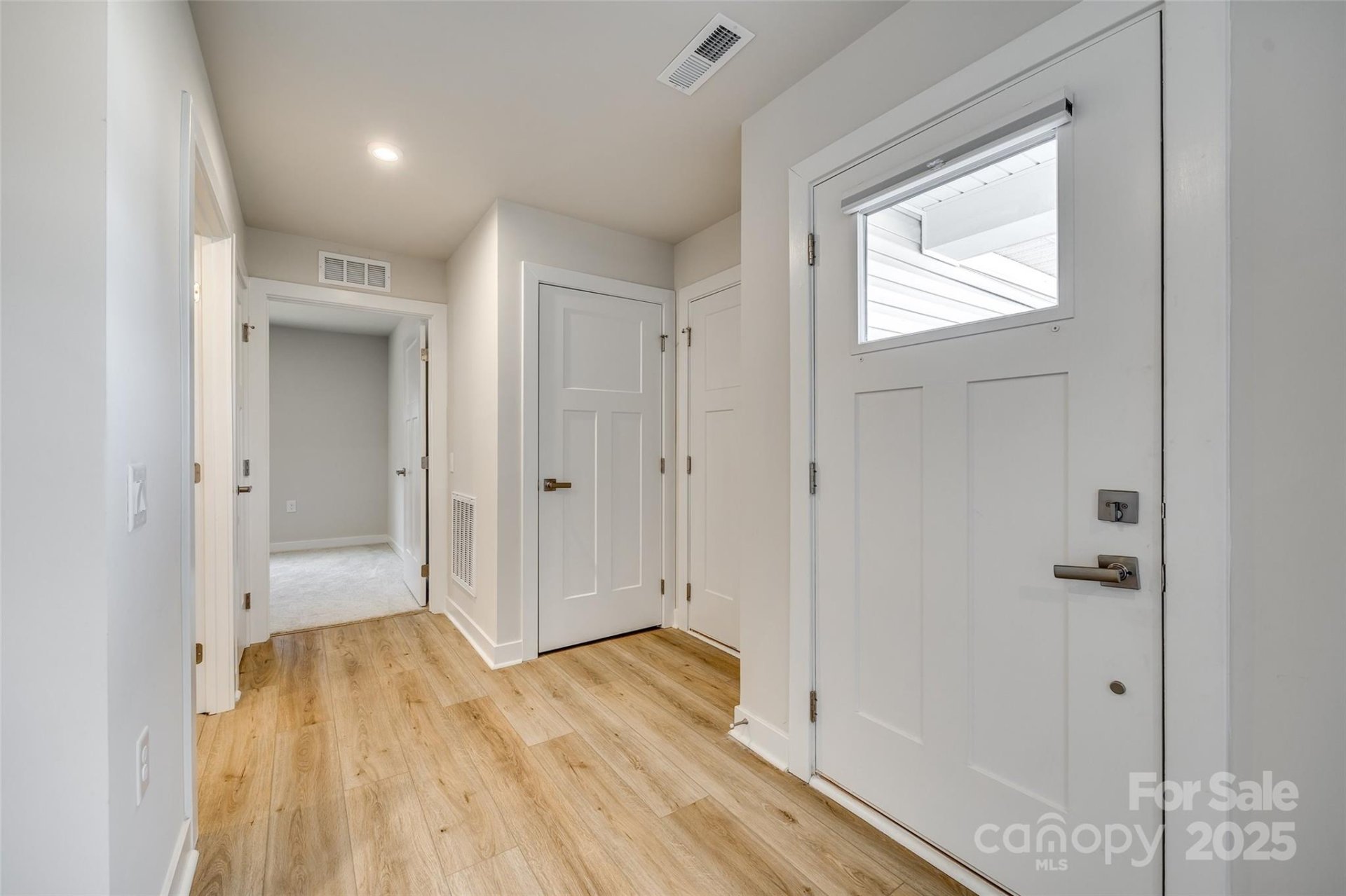Property image 4 at 525 Grandiflora Avenue, Lancaster, SC 29720