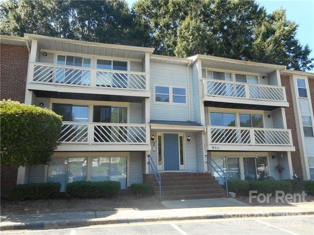 9511 Shannon Green Drive
