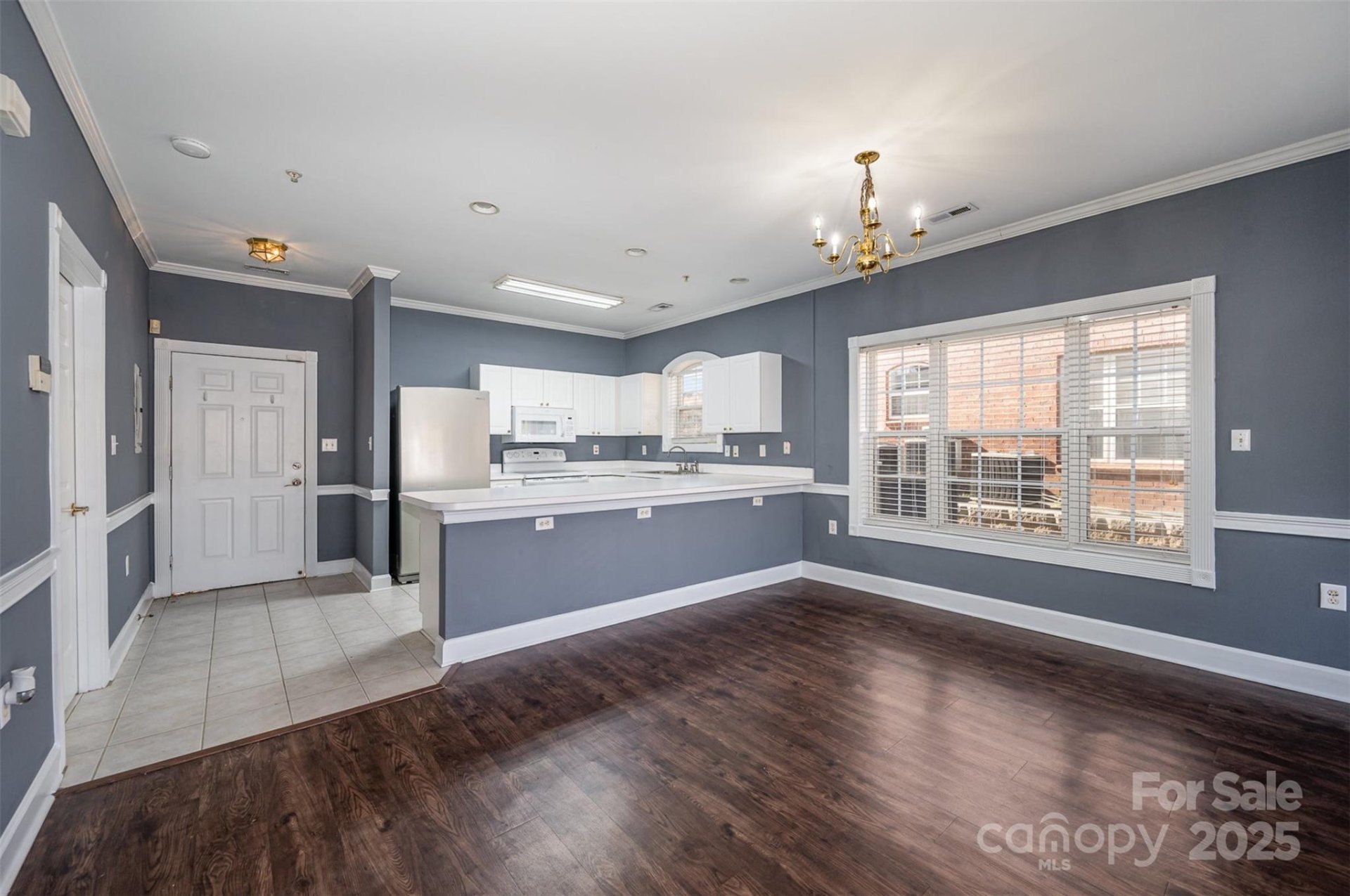 Property image 4 at 9261 Meadow Vista Road, Charlotte, NC 28213