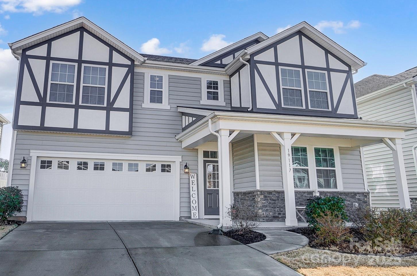 Property image 3 at 19117 Hawk Haven Lane, Charlotte, NC 28278