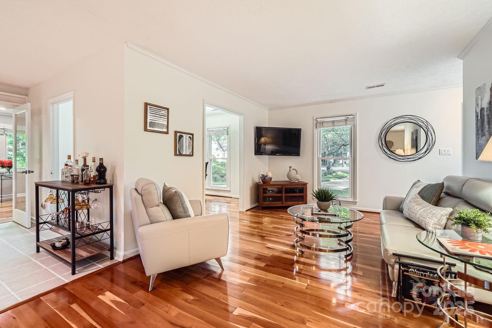 Property image 3 at 4145 Wall Street, Charlotte, NC 28209