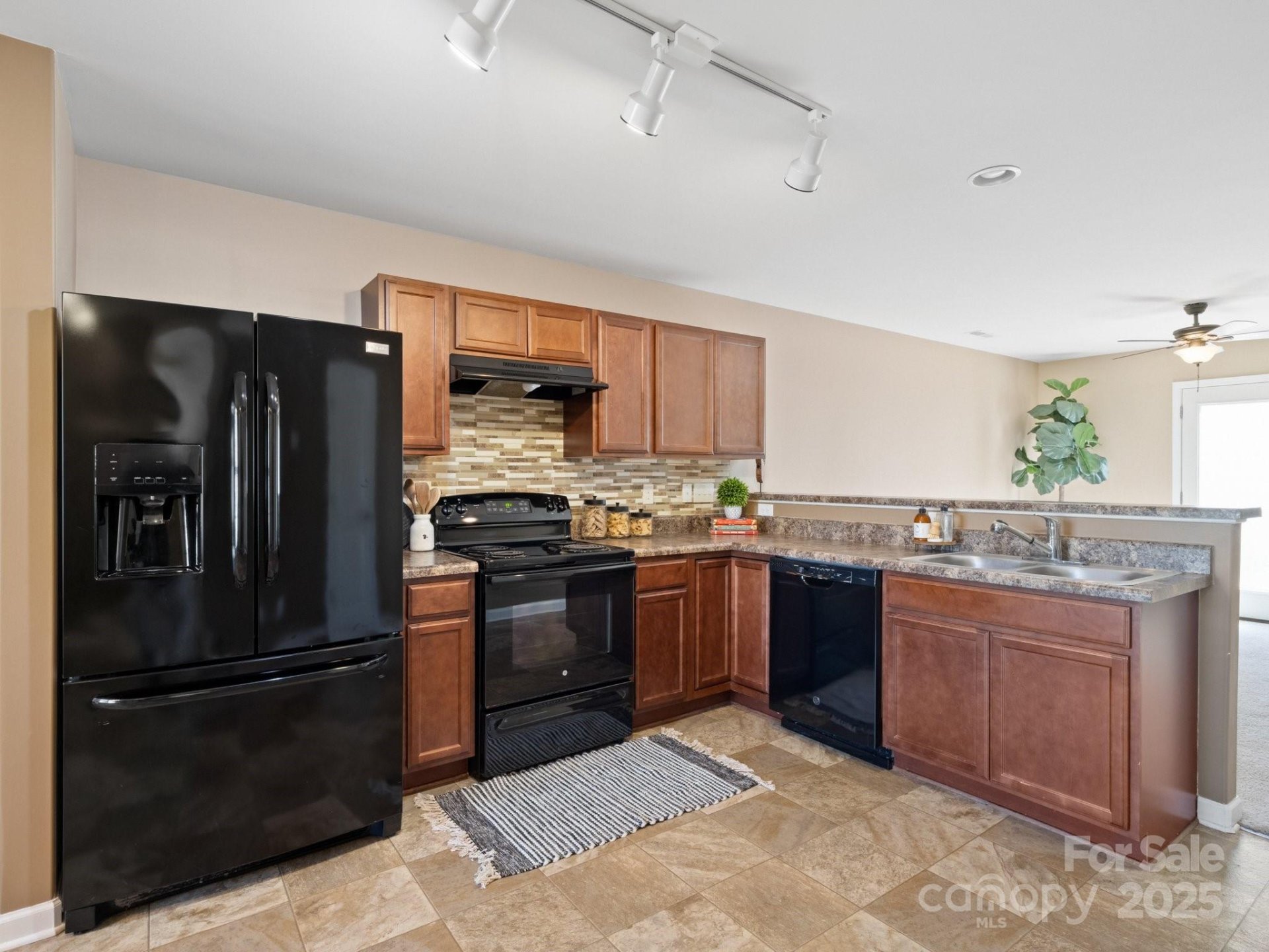 Property image 3 at 567 Fawnborough Court, Rock Hill, SC 29732
