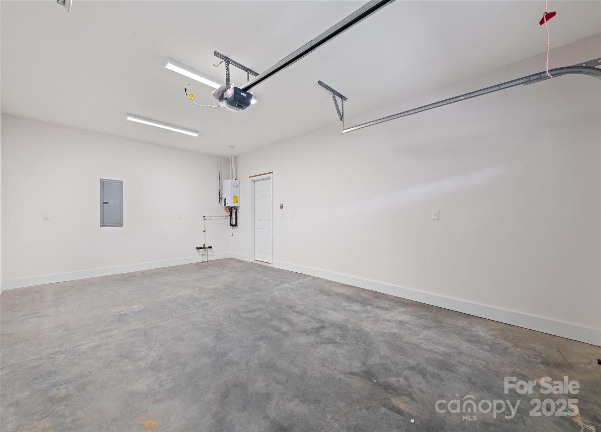 Property image 2 at 15 Riemar Lane, Waynesville, NC 28786