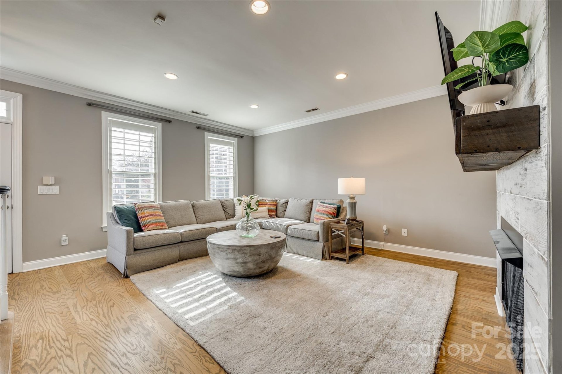 Property image 3 at 9439 Bonnie Briar Circle, Charlotte, NC 28277