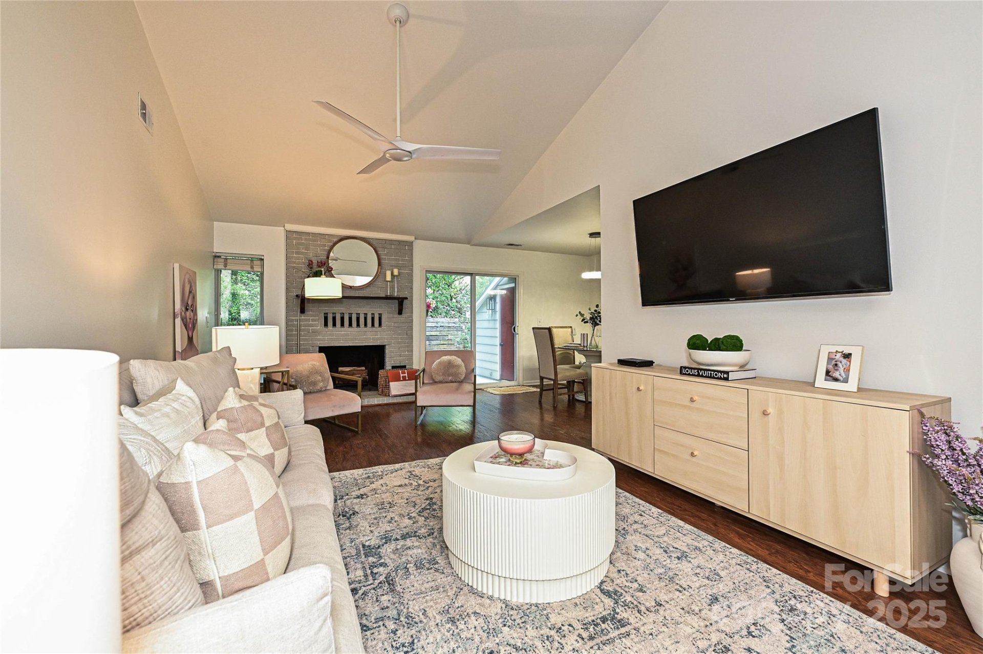 1077 Sardis Cove Drive