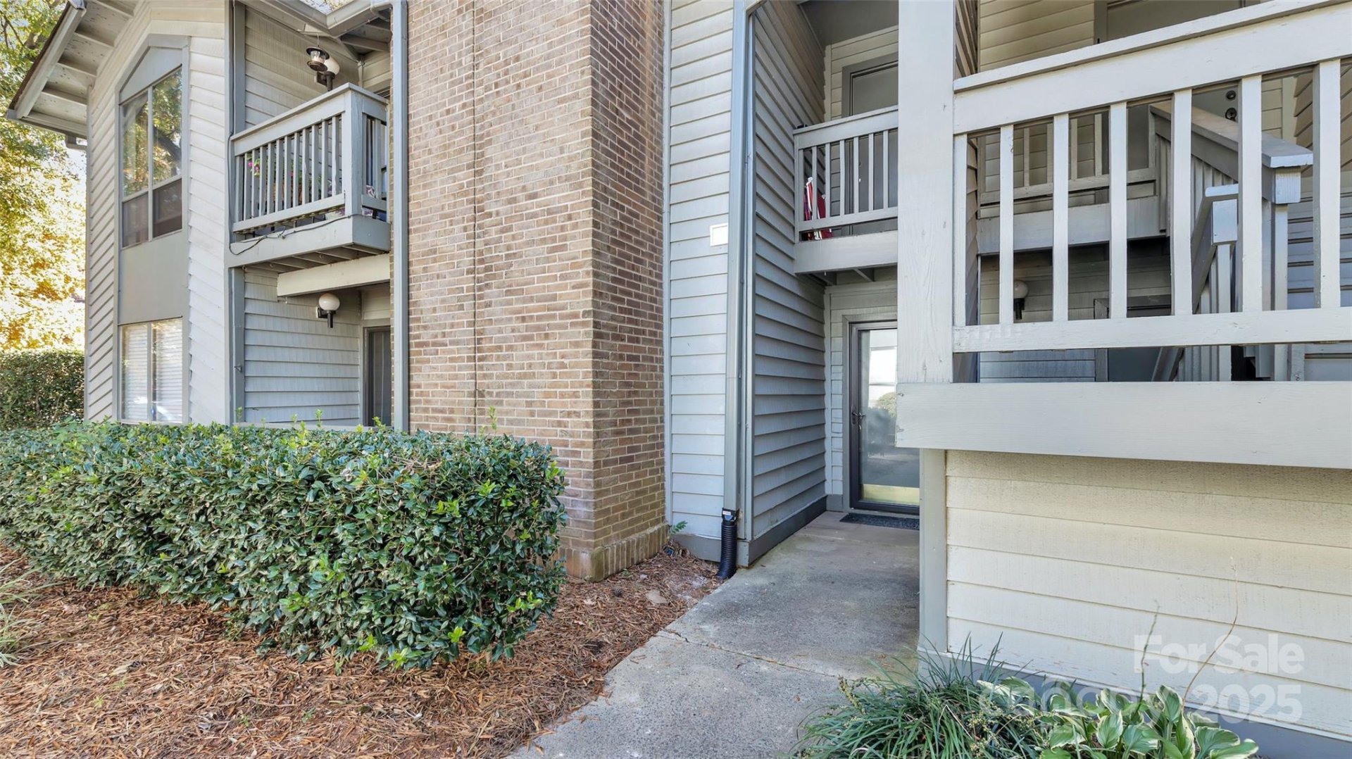 Property image 2 at 5020 Sardis Road, Charlotte, NC 28270