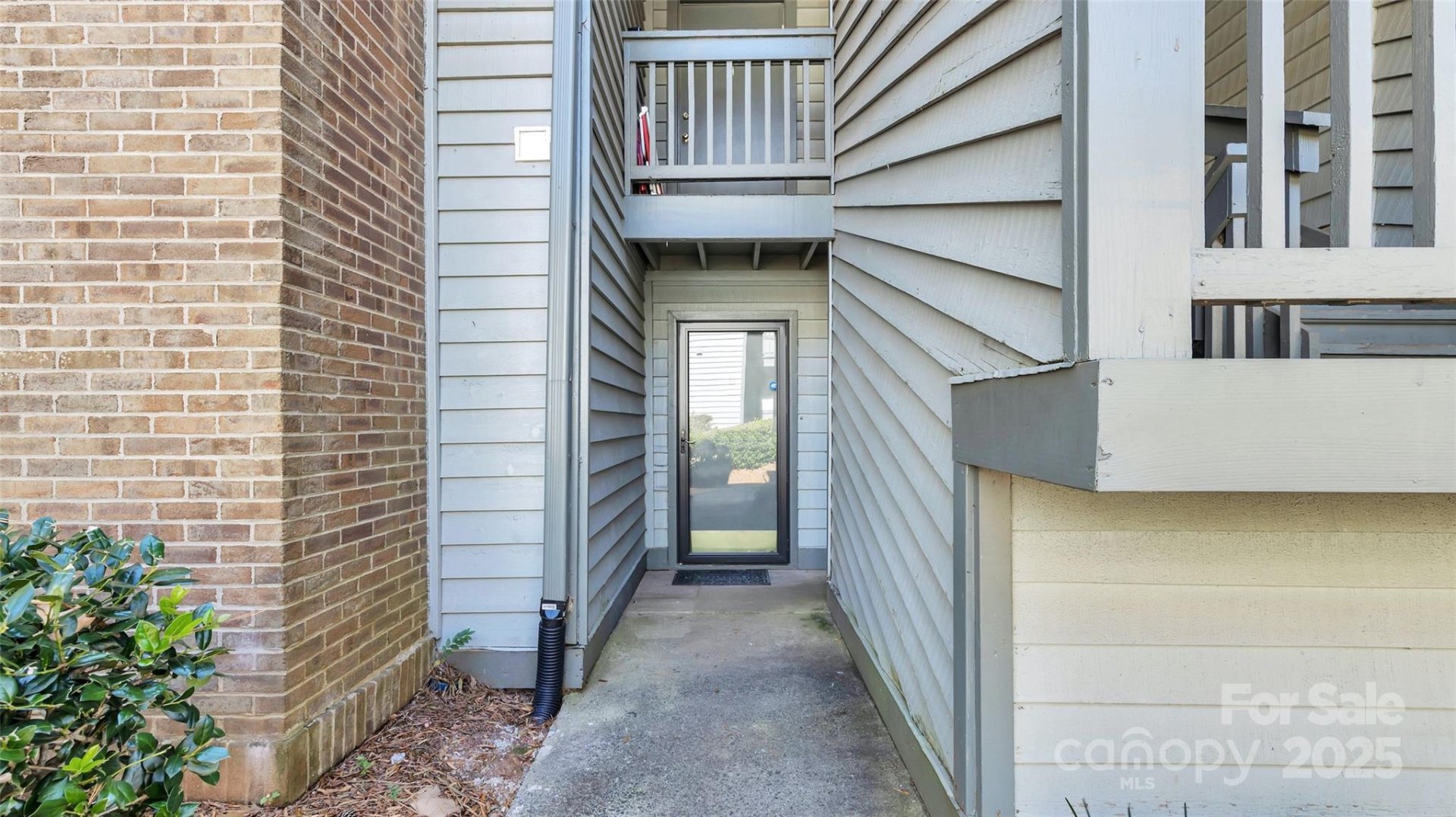 Property image 3 at 5020 Sardis Road, Charlotte, NC 28270