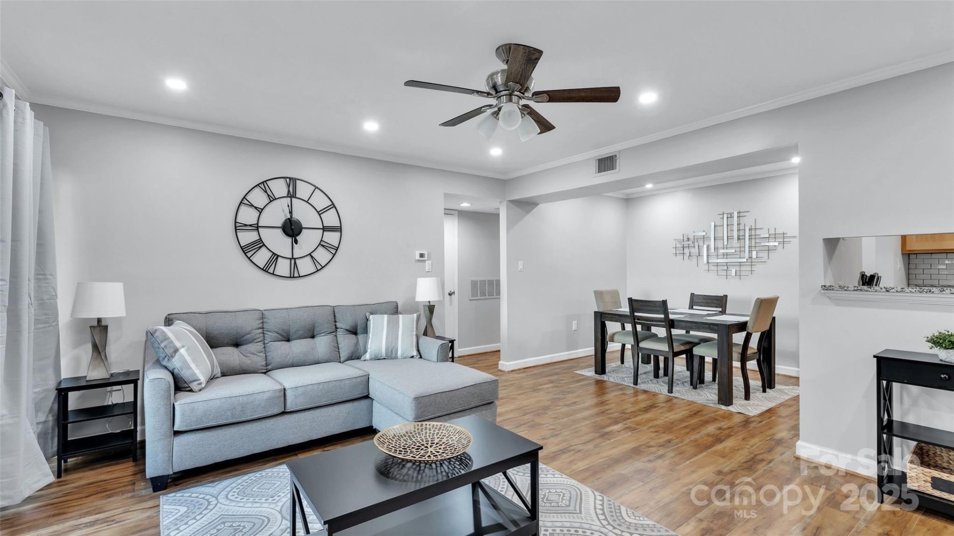 Property image 5 at 5020 Sardis Road, Charlotte, NC 28270