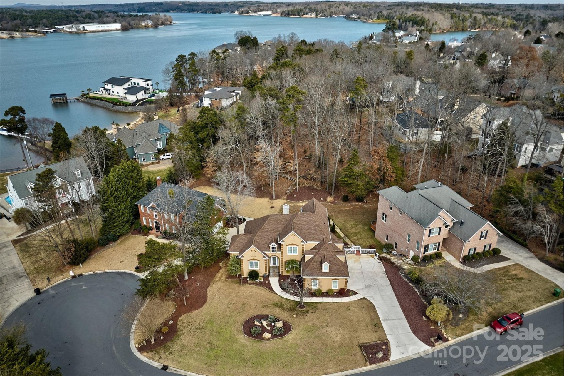 Property image 2 at 15816 Feeny Court, Charlotte, NC 28278
