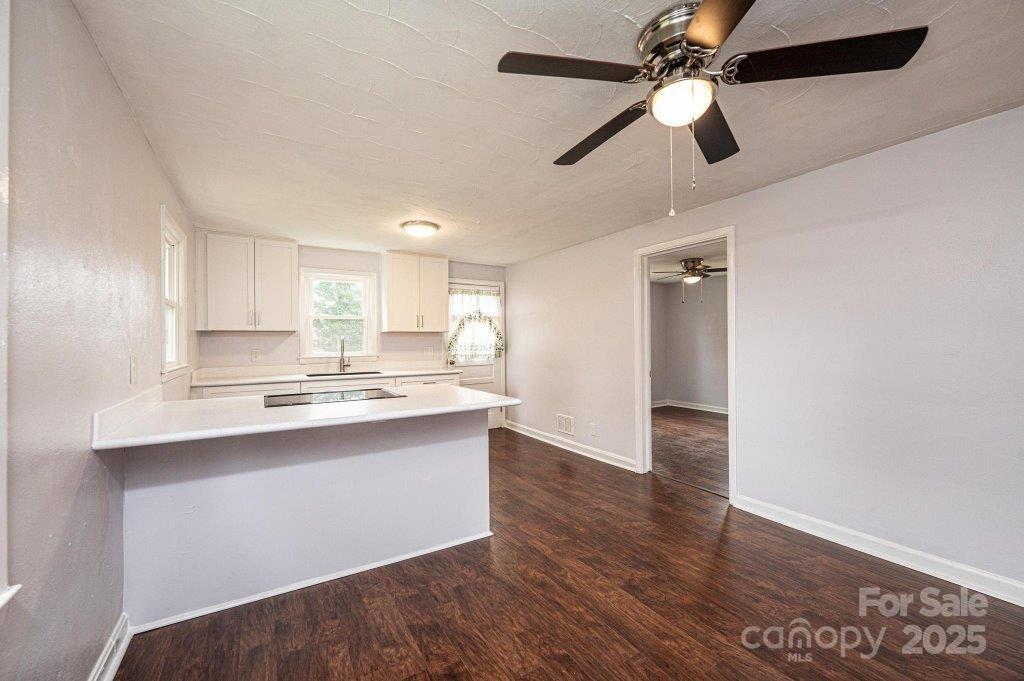 Property image 3 at 2752 21st Street, Hickory, NC 28601