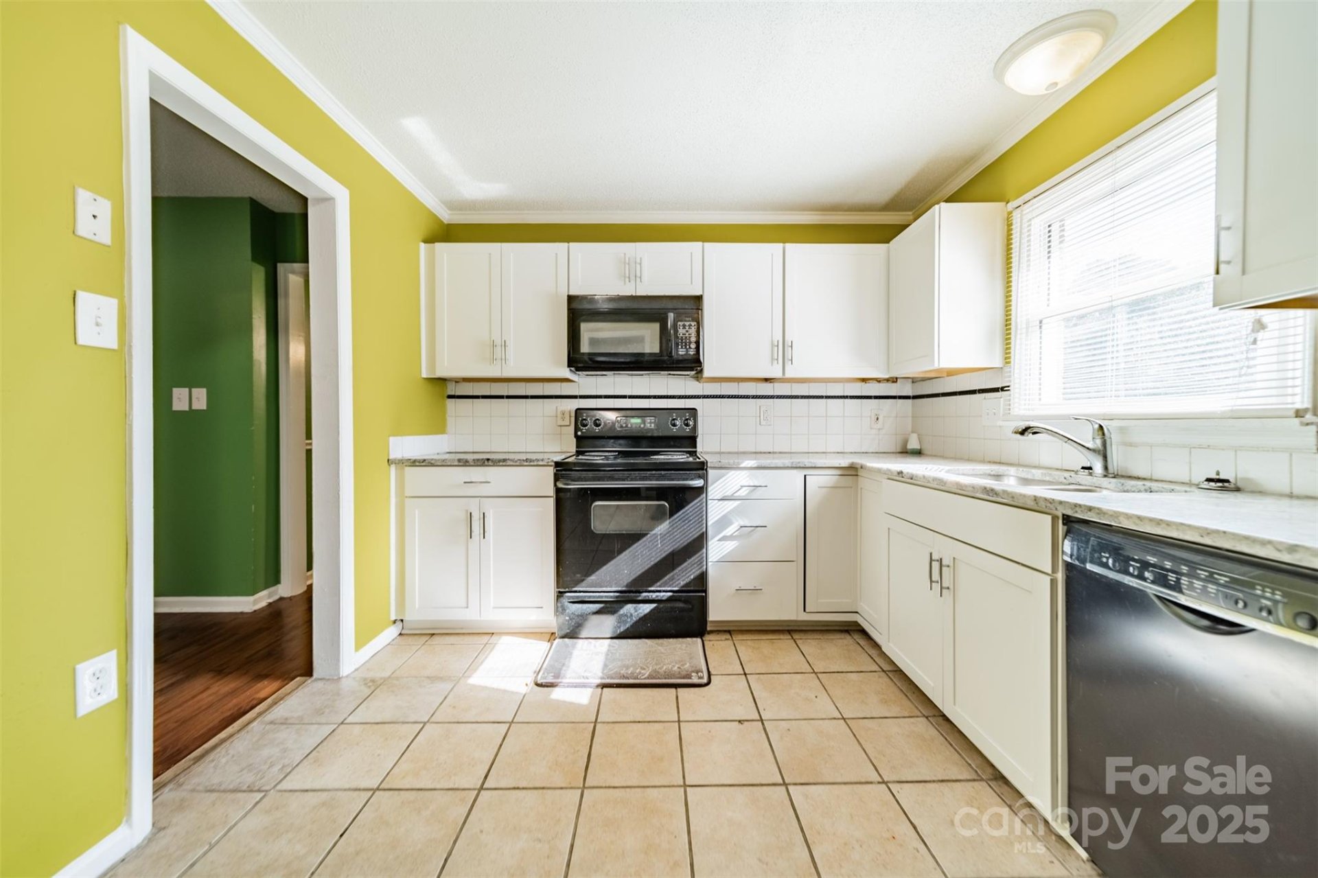 Property image 5 at 6816 Idlewild Road, Charlotte, NC 28212