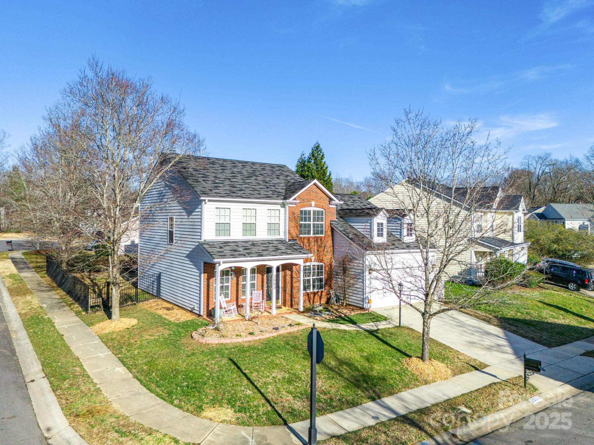 Property image 4 at 2003 Galty Lane, Charlotte, NC 28270