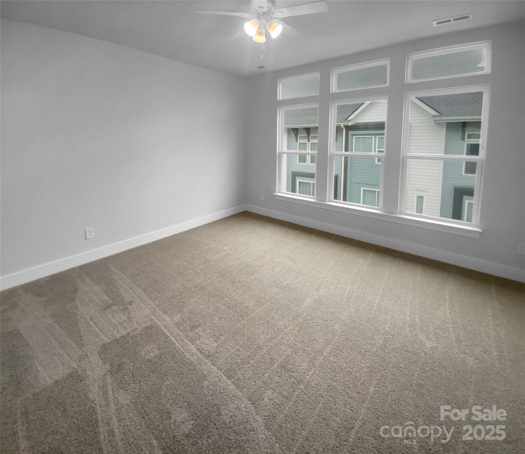 Property image 5 at 2124 Electric Lane, Charlotte, NC 28205