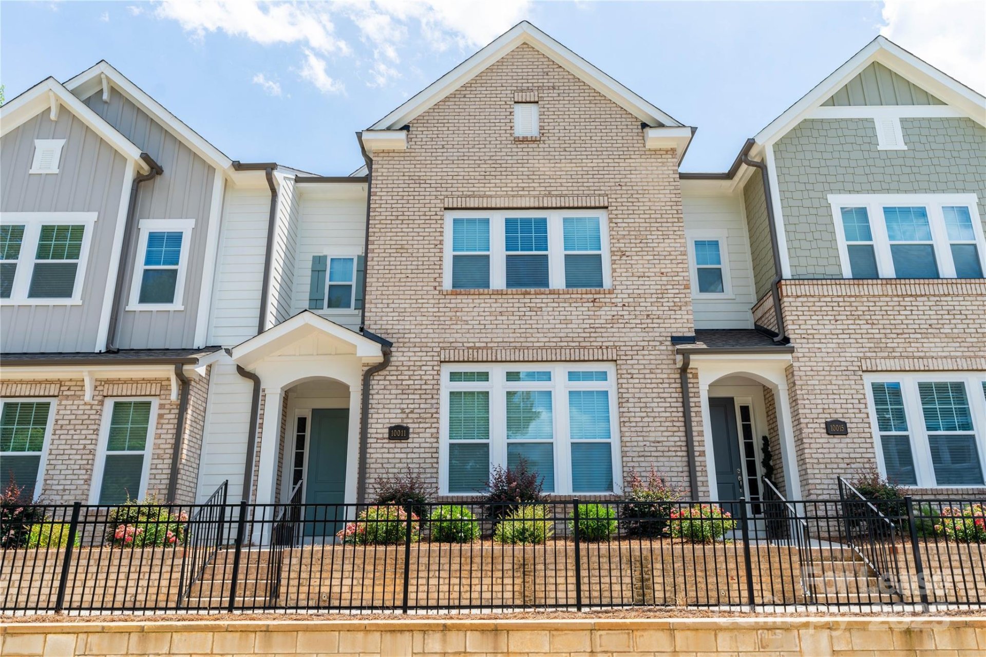 Property image 1 at 10011 Wayfair Meadow Court, Charlotte, NC 28277