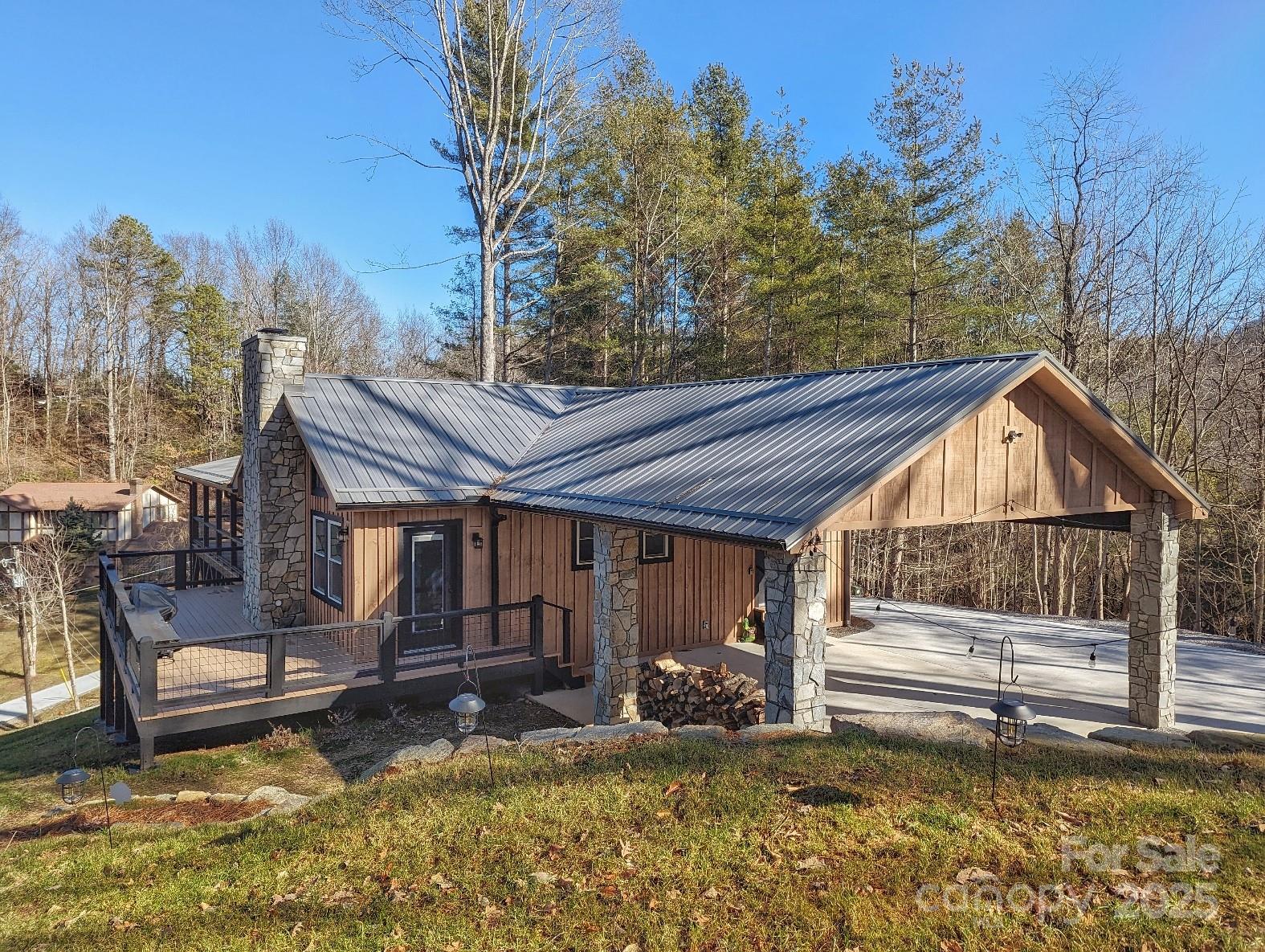 Property image 3 at 600 Pinewood Drive, Waynesville, NC 28786