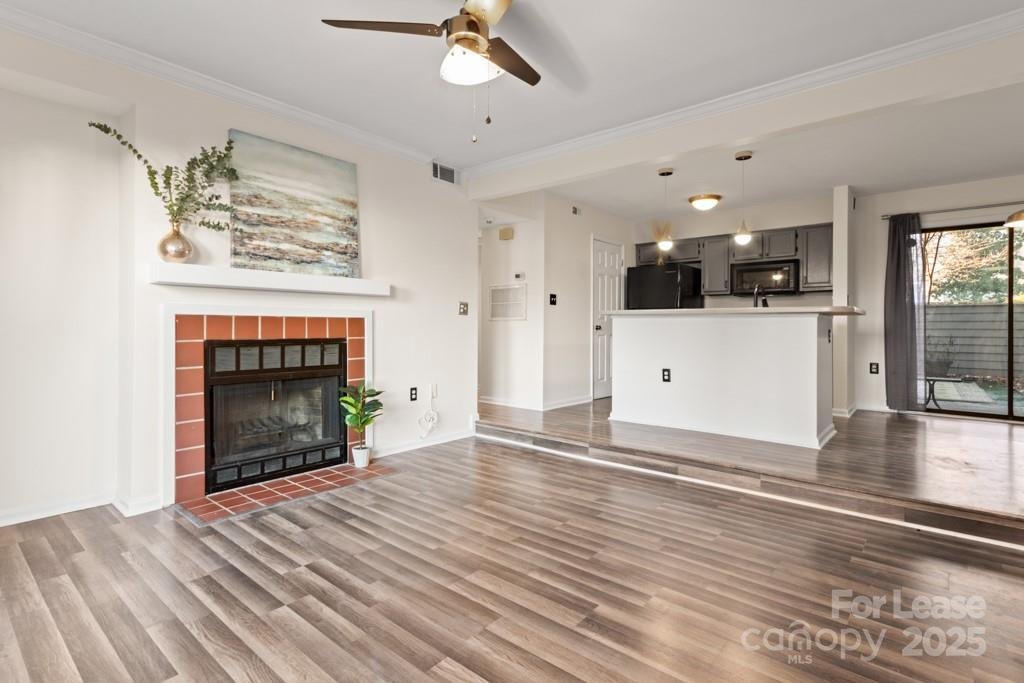 Property image 4 at 212 W 10th Street, Charlotte, NC 28202