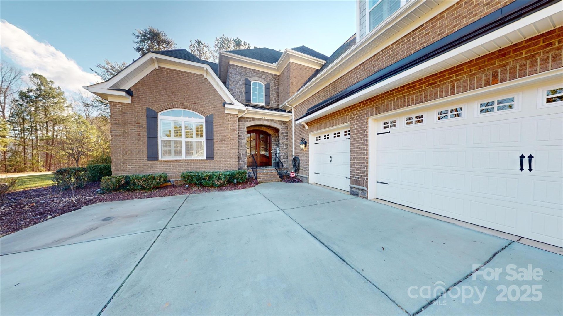 Property image 3 at 407 Blue Bay Court, York, SC 29745