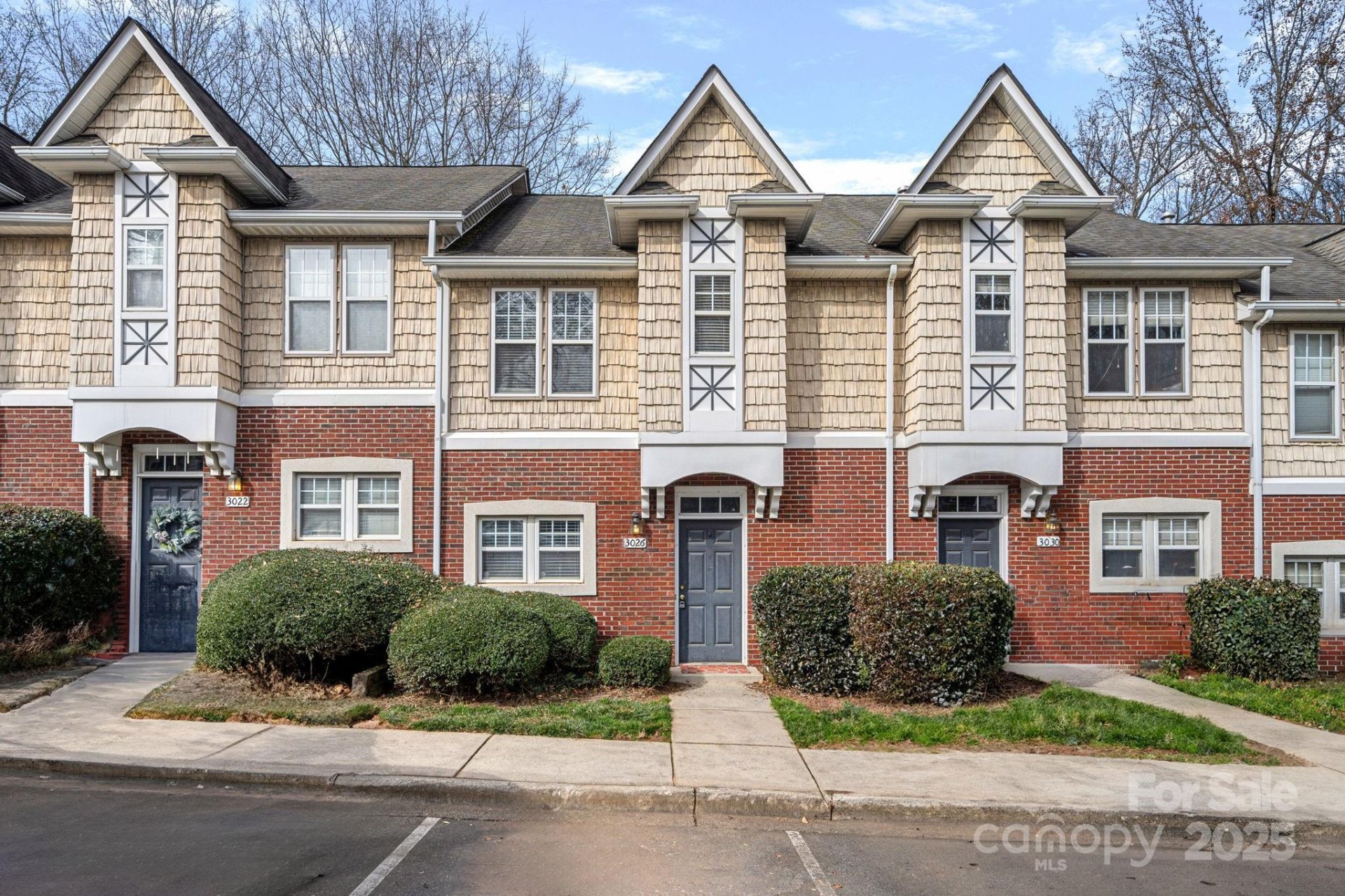 3026 Uxbridge Woods Court