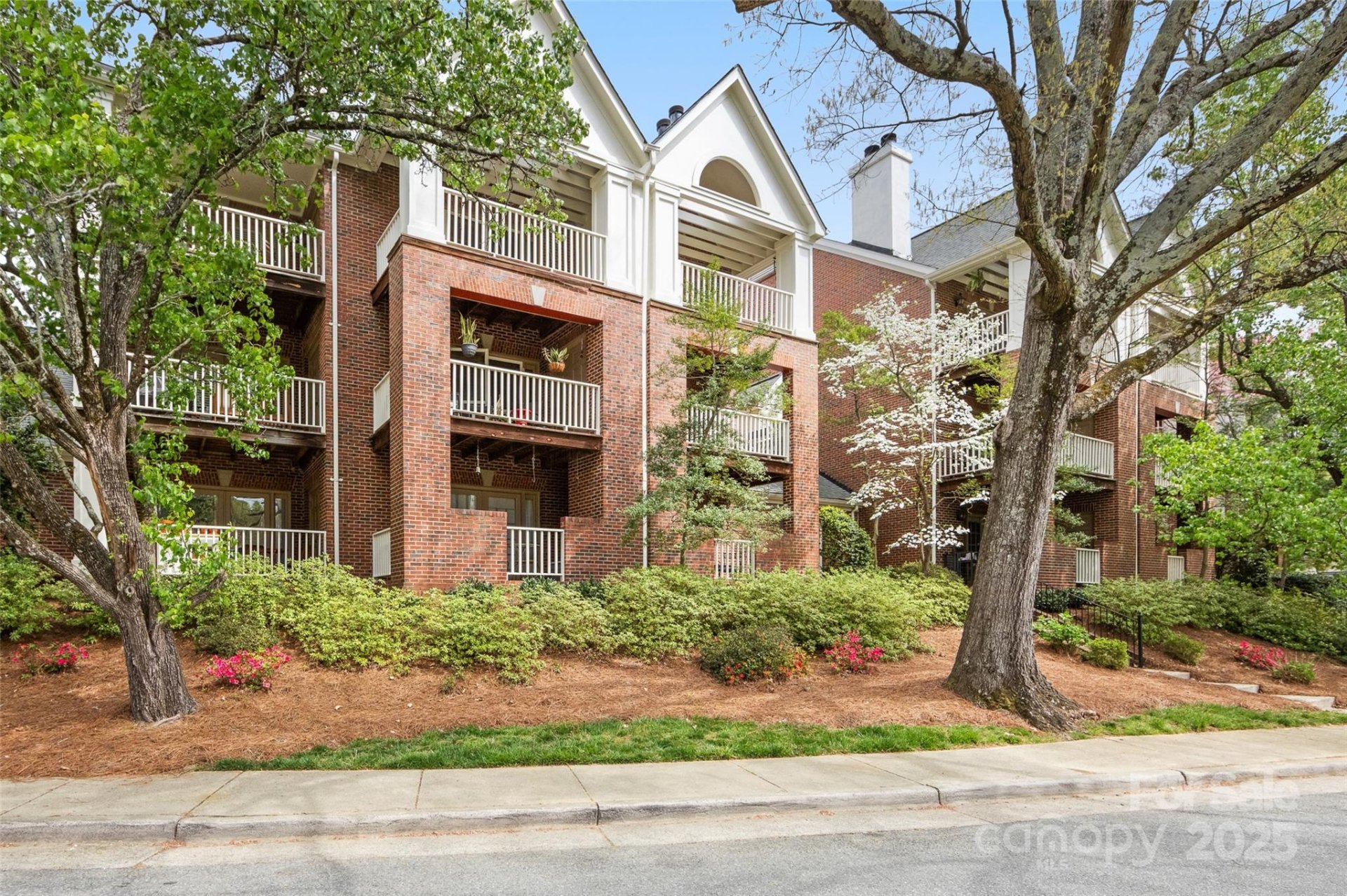 Property image 1 at 225 S Chase Street, Charlotte, NC 28207