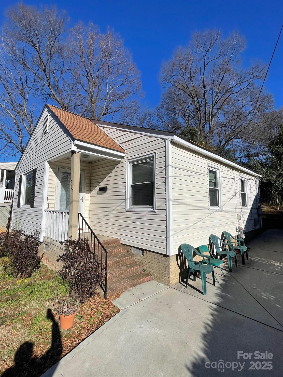 Property image 1 at 1217 Spruce Street, Charlotte, NC 28203