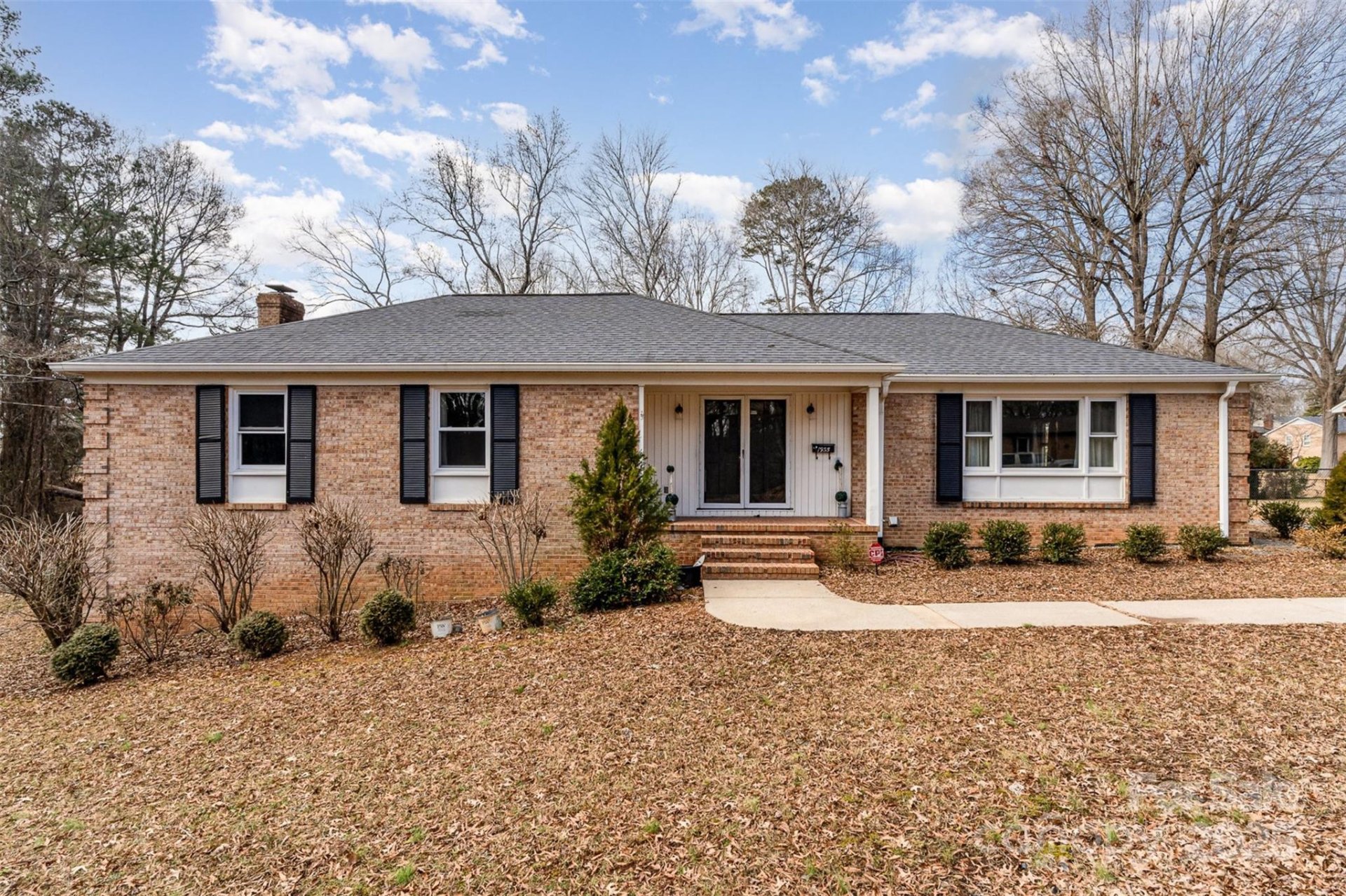 Property image 2 at 1935 Berkshire Drive, Gastonia, NC 28052