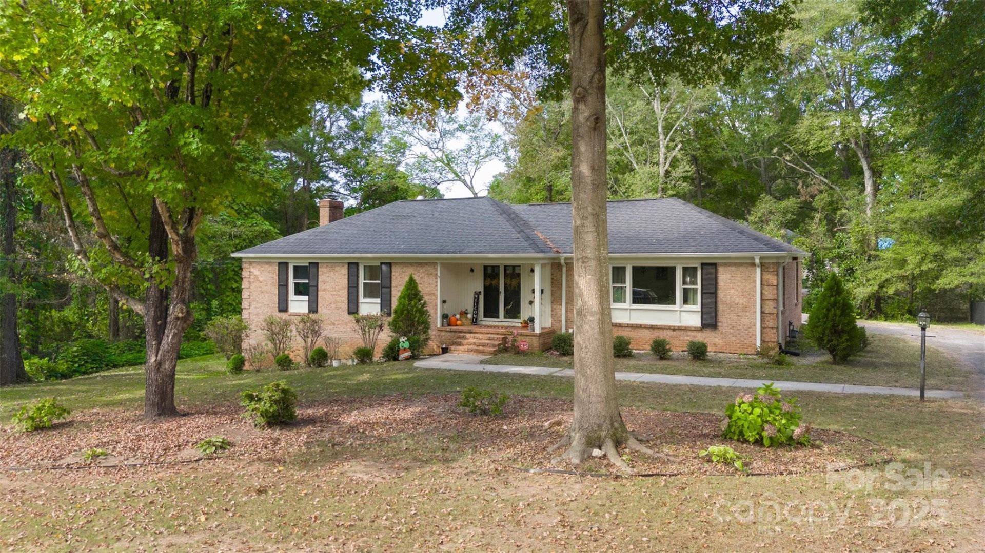 Property image 4 at 1935 Berkshire Drive, Gastonia, NC 28052