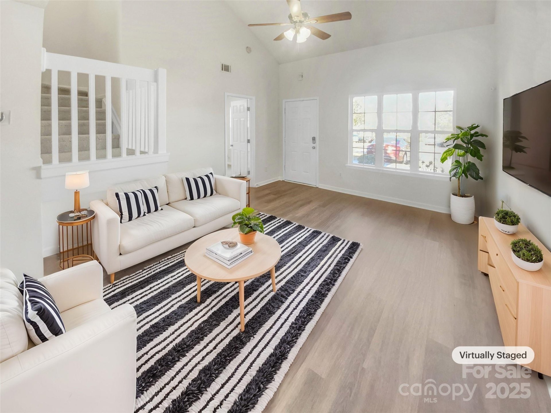 Property image 2 at 17015 Greenlawn Hills Court, Charlotte, NC 28213