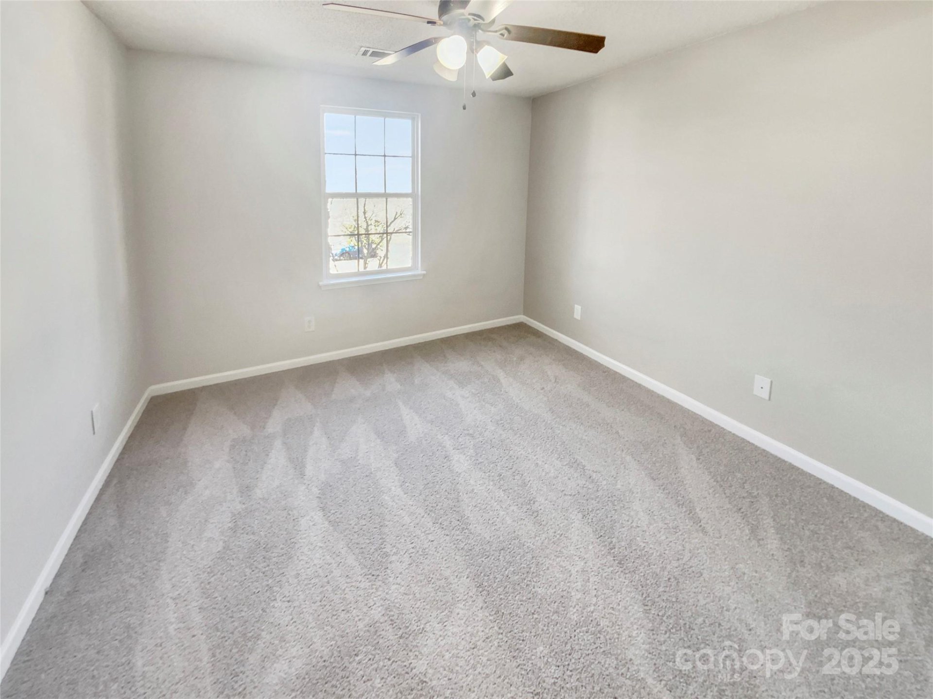 Property image 5 at 17015 Greenlawn Hills Court, Charlotte, NC 28213