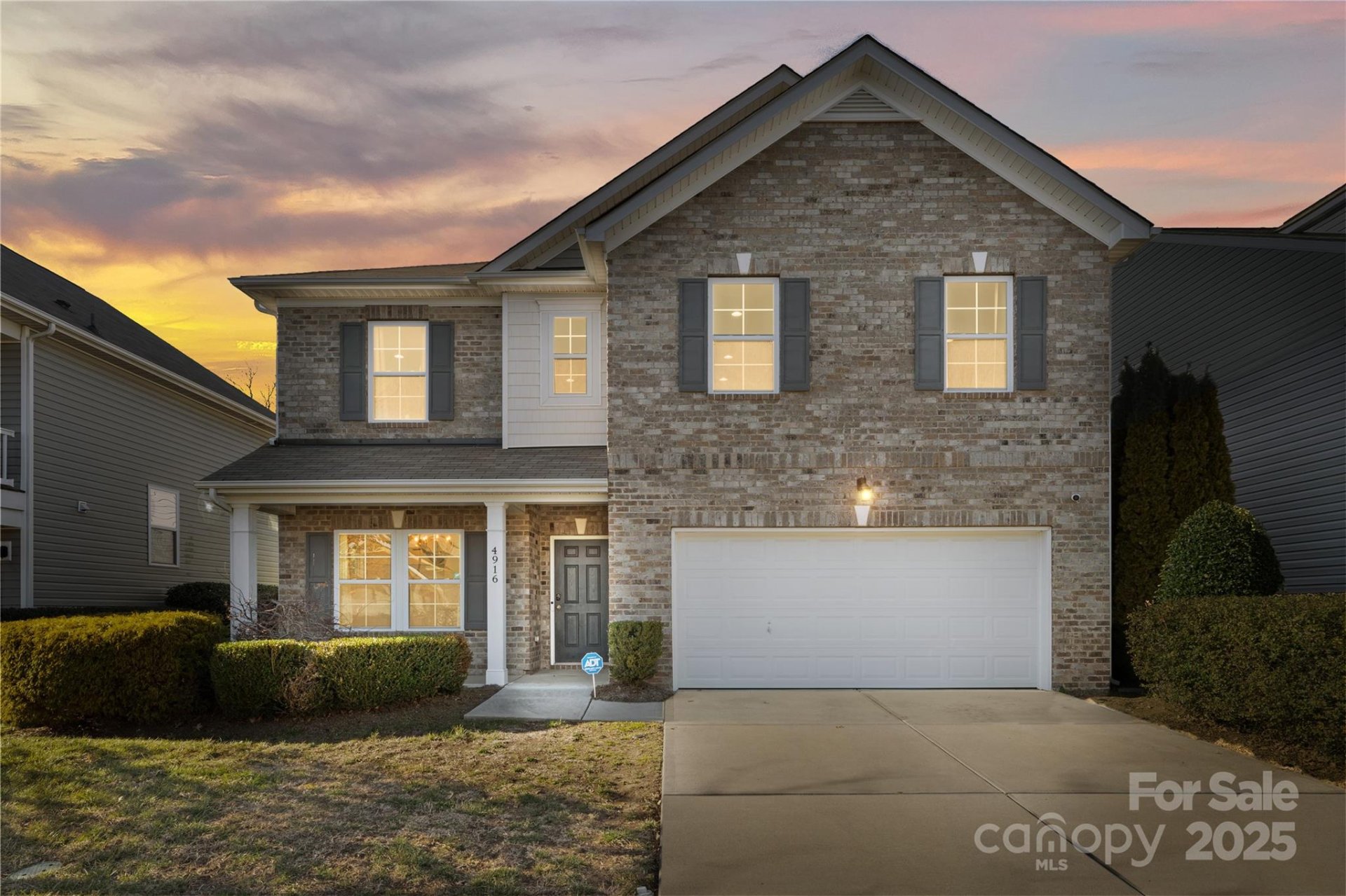 Caldwell Farms, Charlotte Community