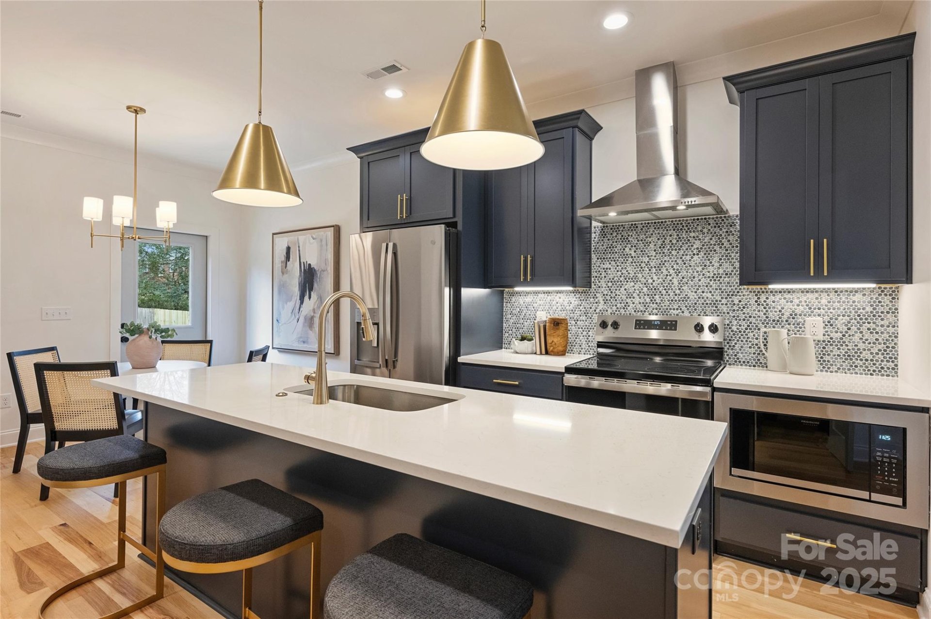 Property image 1 at 625 Colorado Avenue, Charlotte, NC 28206