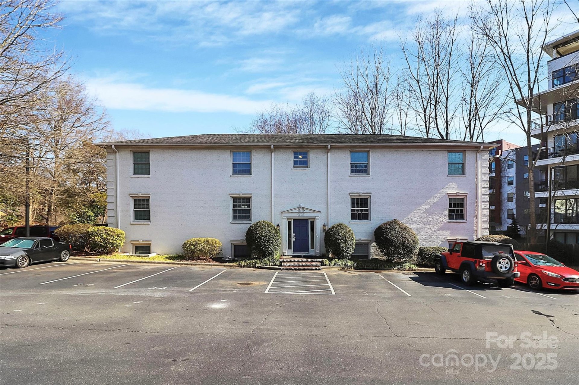 Property image 1 at 4923 Park Road, Charlotte, NC 28209