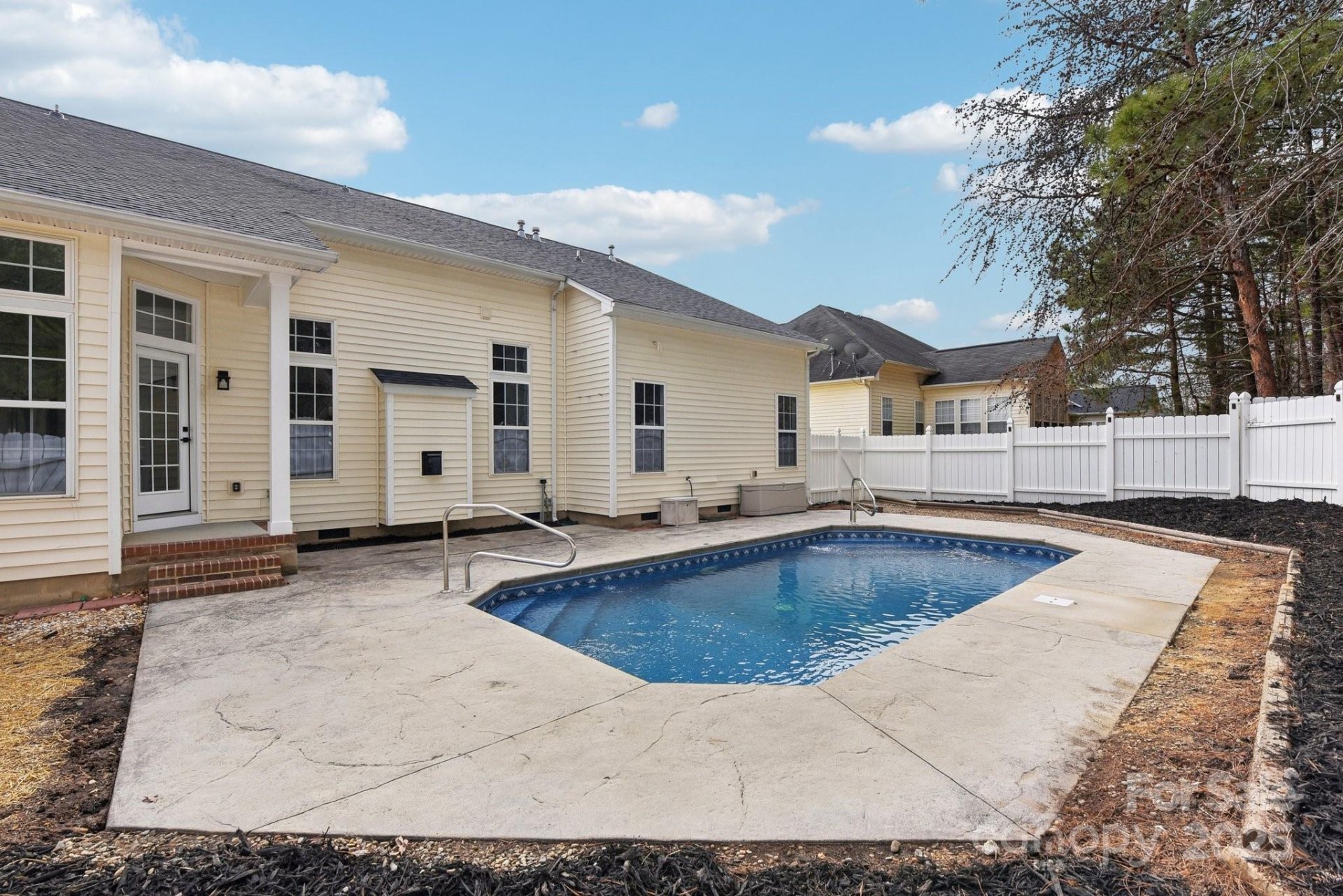Property image 4 at 529 Veloce Trail, Fort Mill, SC 29715
