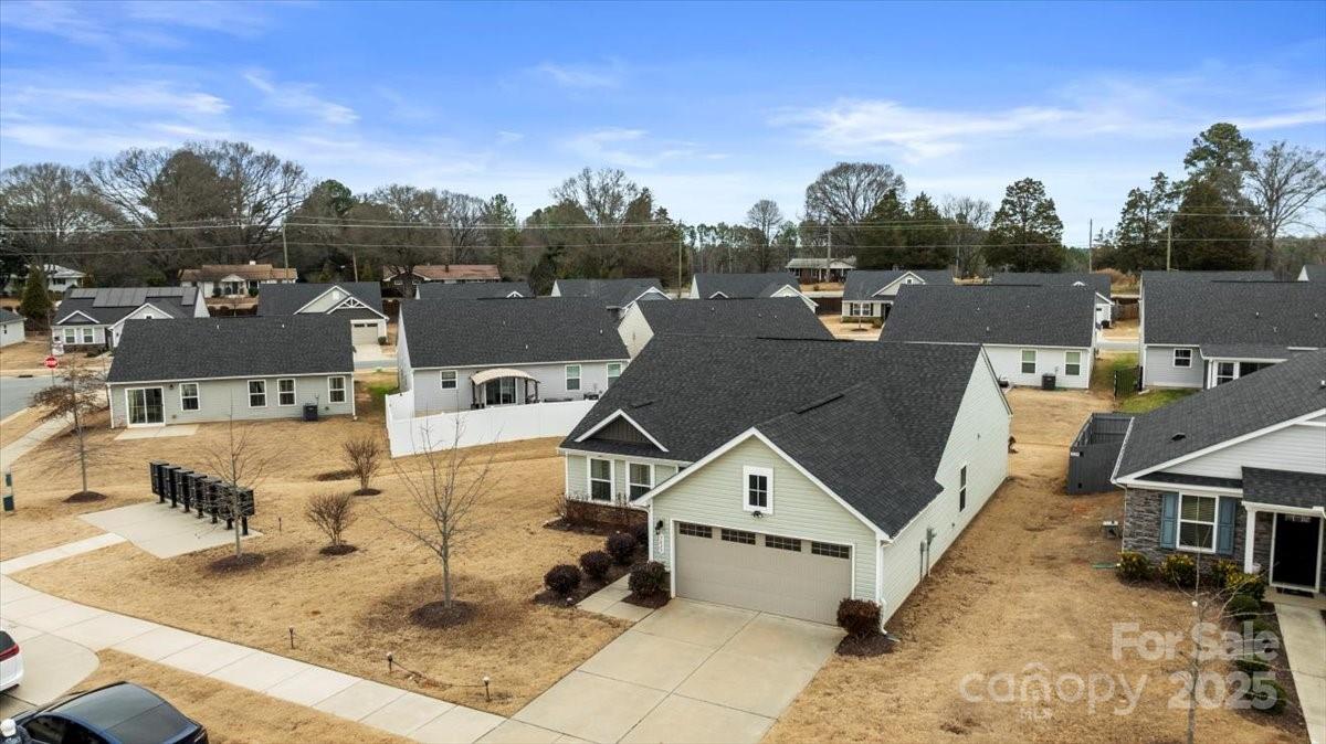 Property image 4 at 5025 Macvittie Lane, Charlotte, NC 28214