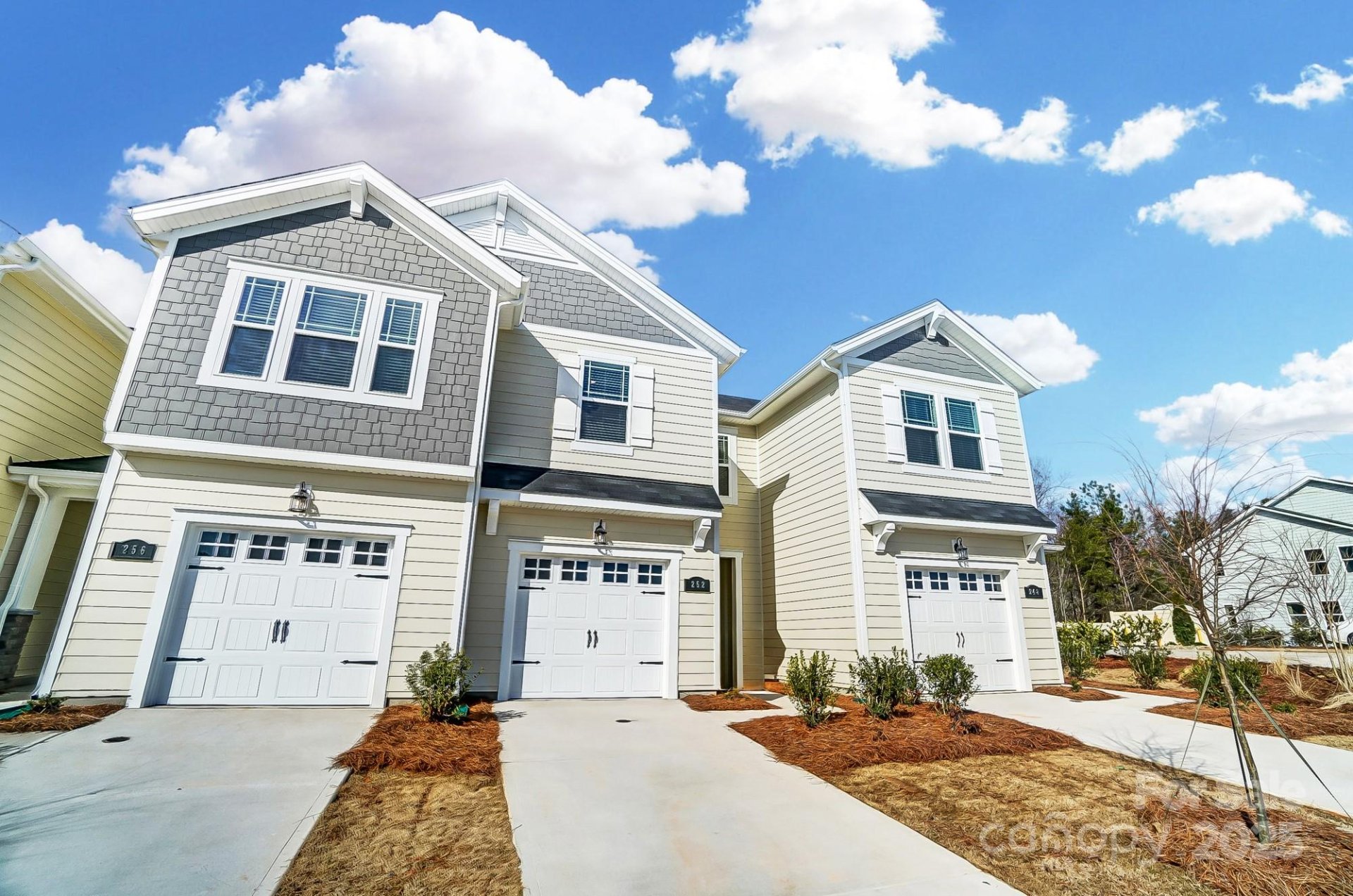 Property image 2 at 252 Laura Elizabeth Lane, Clover, SC 29710