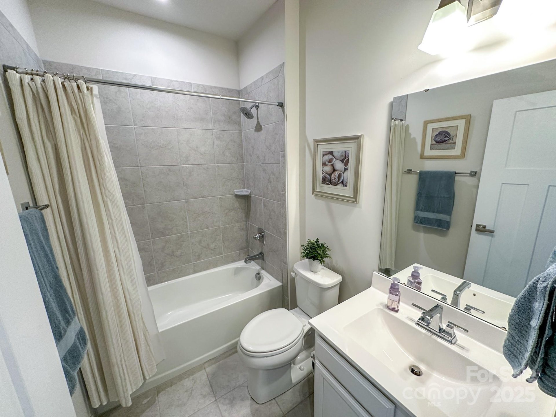 Property image 5 at 5047 Summer Surprise Lane, Charlotte, NC 28215