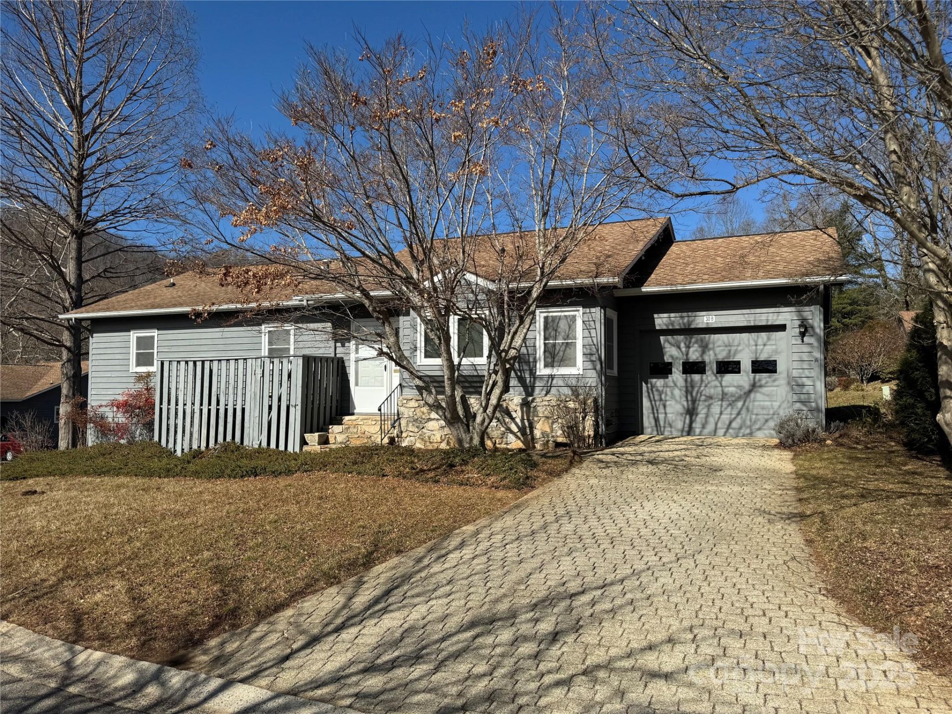 30 Larkspur Court