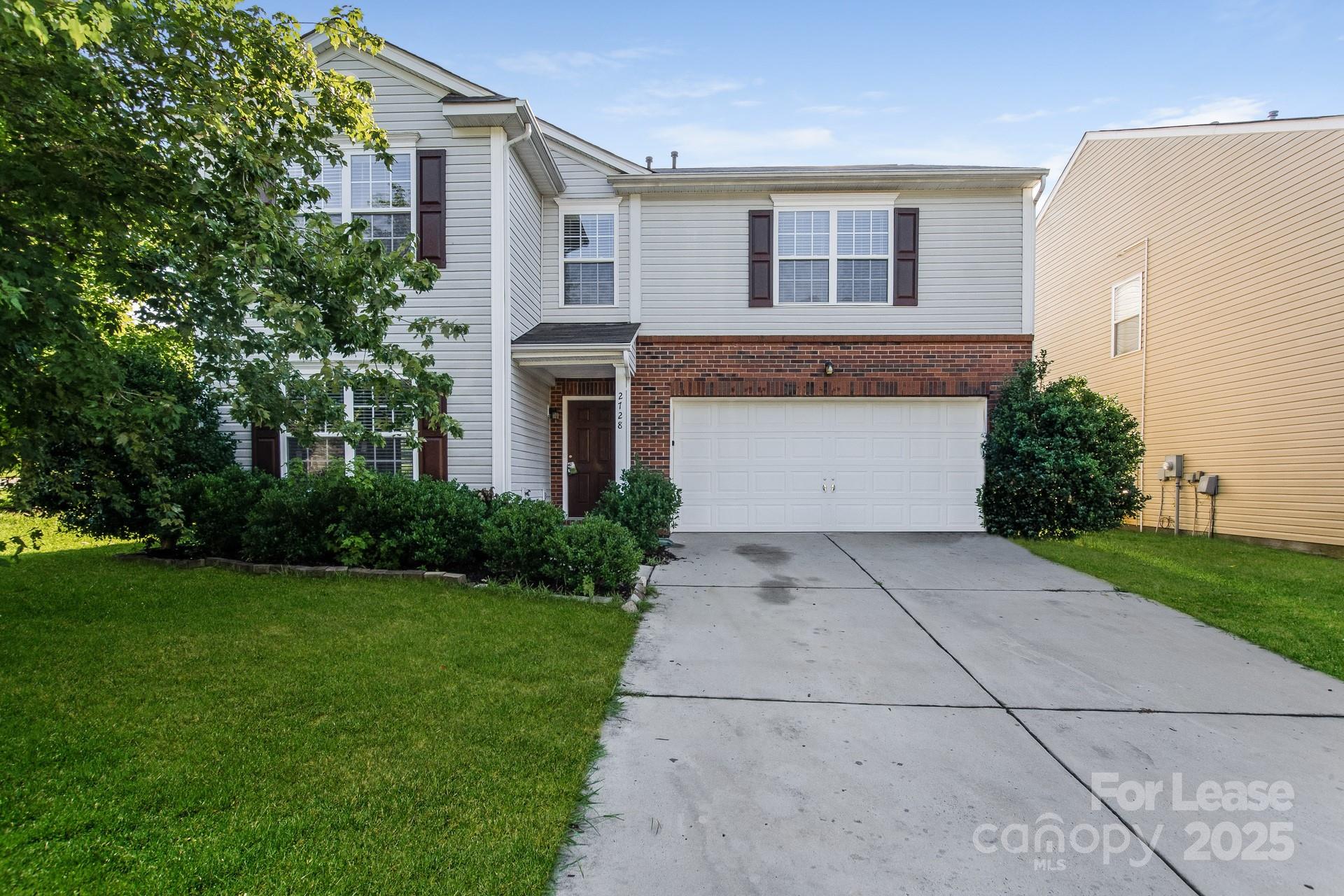 Property image 1 at 2728 Buckleigh Drive, Charlotte, NC 28215