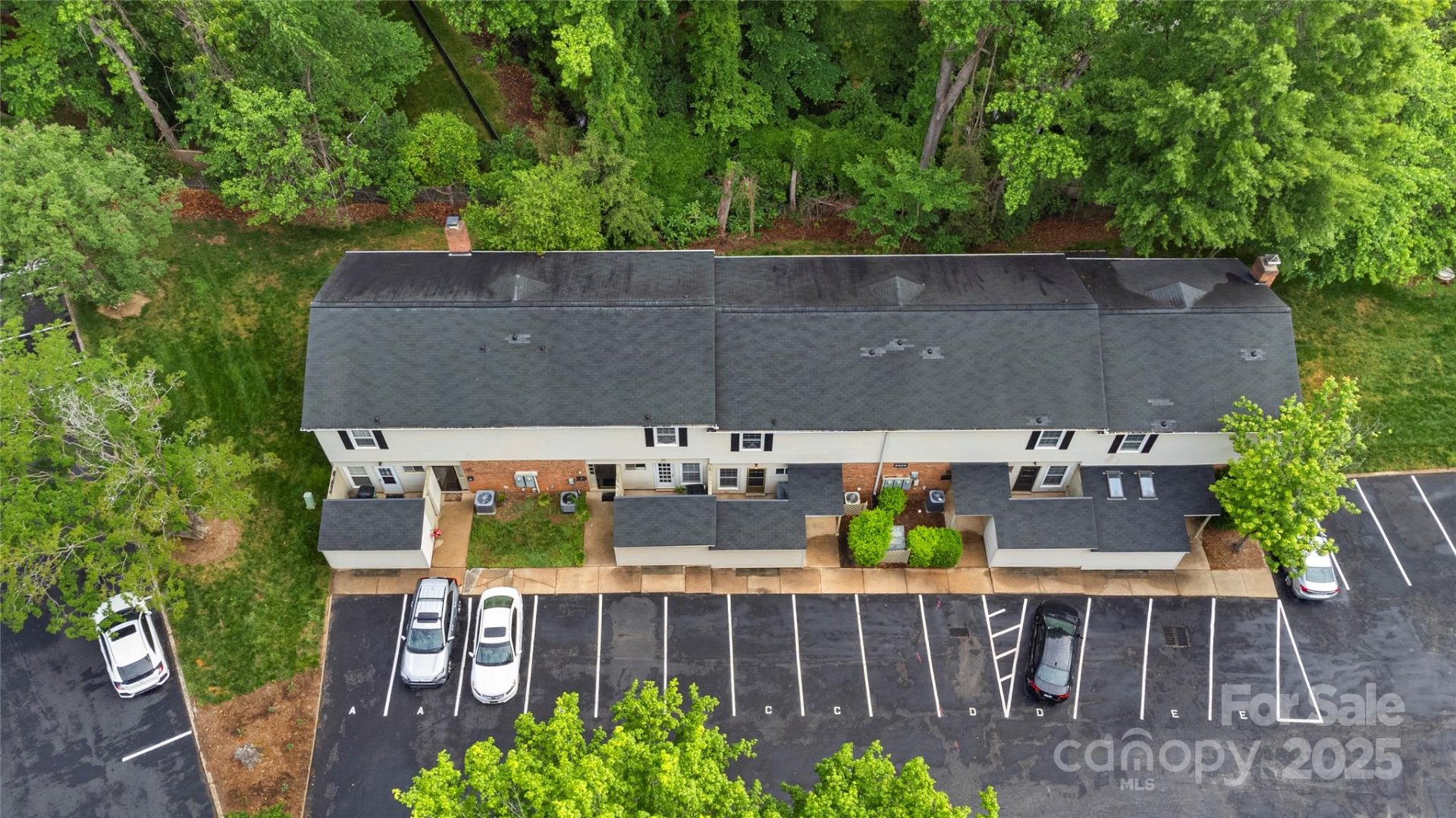 Property image 3 at 5929 Quail Hollow Road, Charlotte, NC 28210
